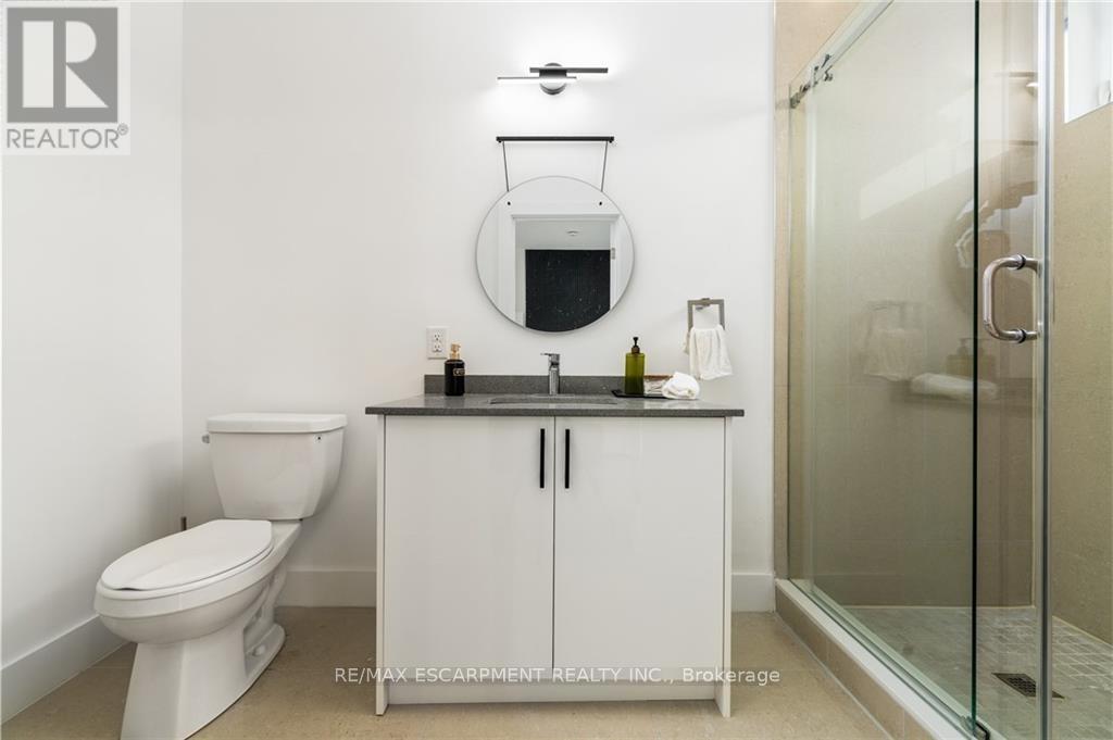 33 Summersides Mews, Pelham, Ontario  L3E 0B6 - Photo 18 - X12571258