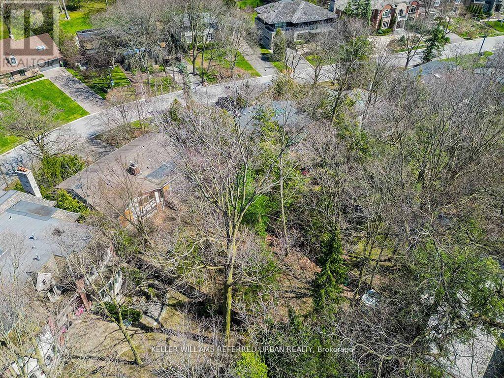 15 York Valley Crescent, Toronto, Ontario  M2P 1A8 - Photo 30 - C12571368