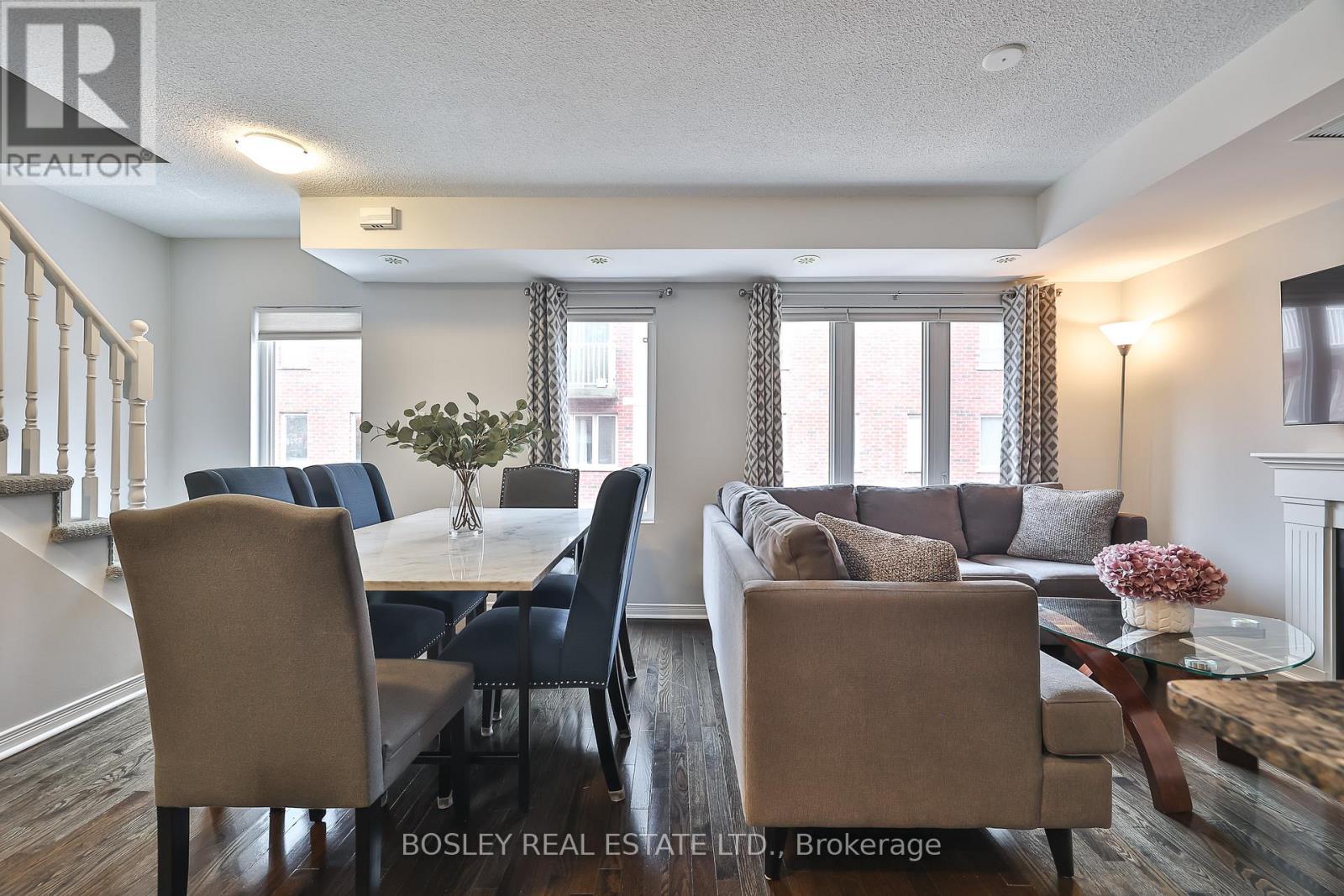 213 - 1 Ruttan Street, Toronto, Ontario  M6P 0A1 - Photo 2 - C12571440