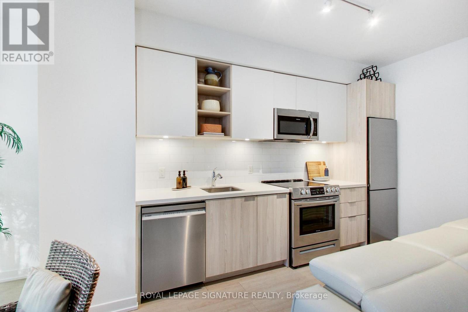 Th105 - 30 Ordnance Street, Toronto, Ontario  M6K 0C8 - Photo 11 - C12571460