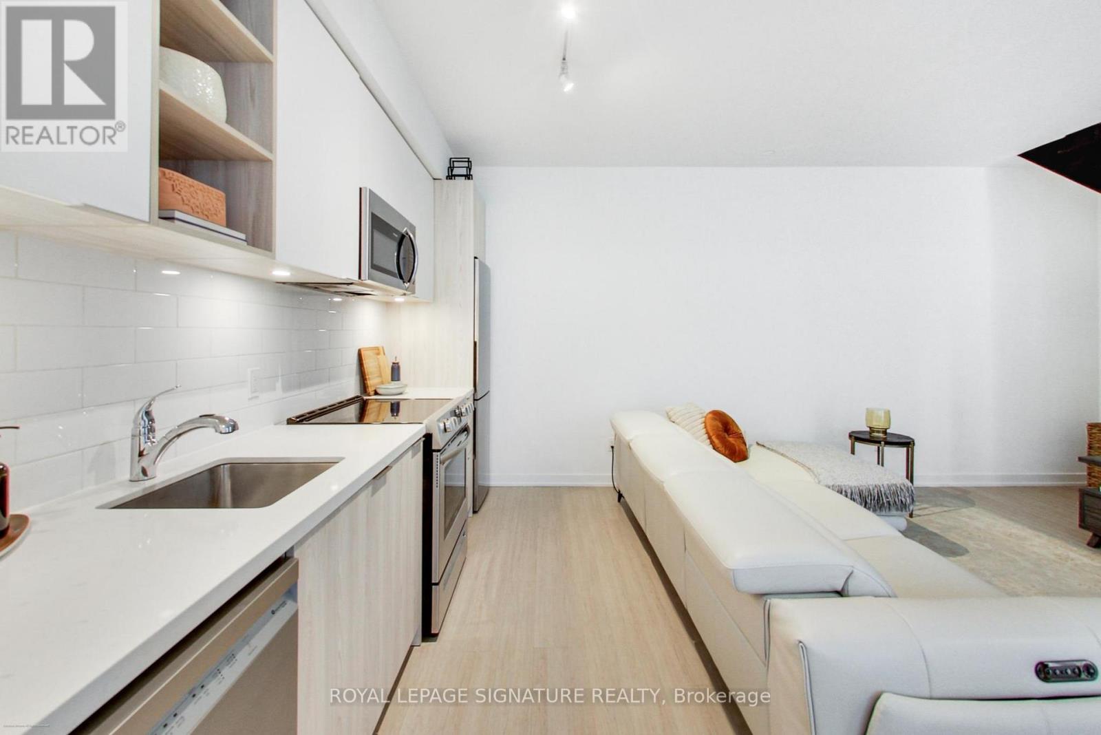 Th105 - 30 Ordnance Street, Toronto, Ontario  M6K 0C8 - Photo 12 - C12571460