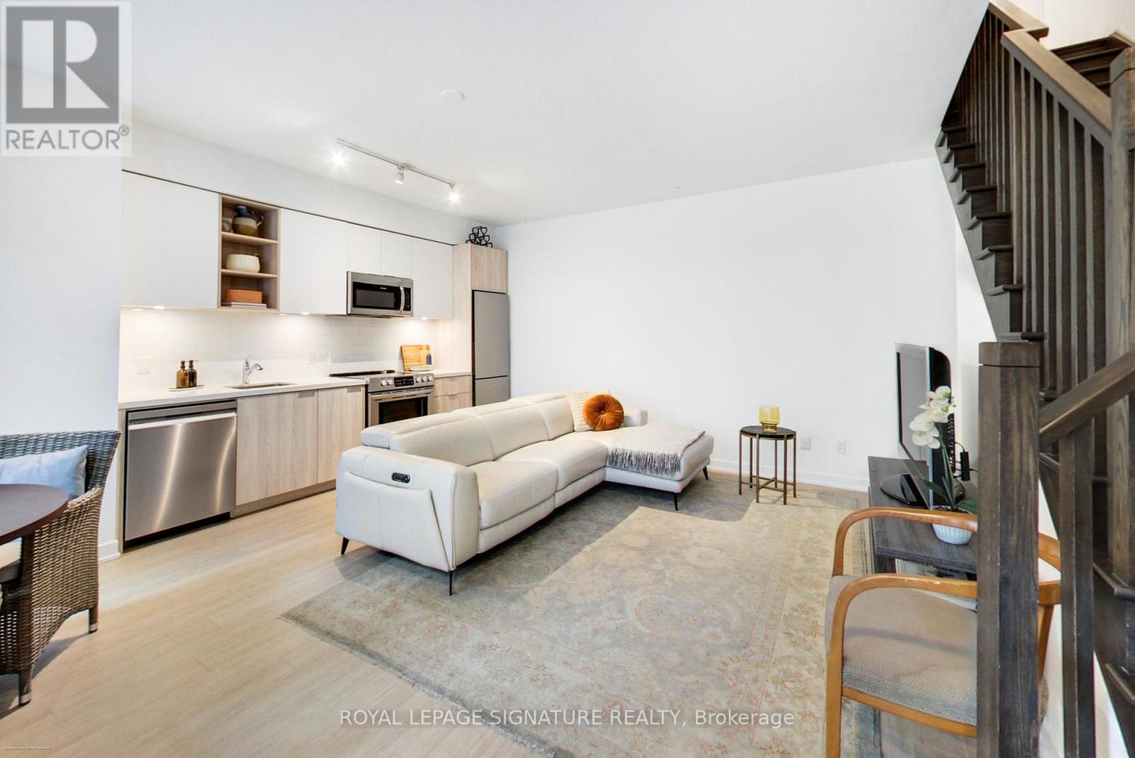 Th105 - 30 Ordnance Street, Toronto, Ontario  M6K 0C8 - Photo 4 - C12571460