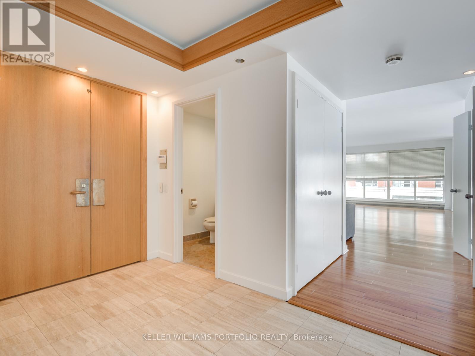 301w - 480 Queens Quay W, Toronto, Ontario  M5V 2Y5 - Photo 2 - C12571488
