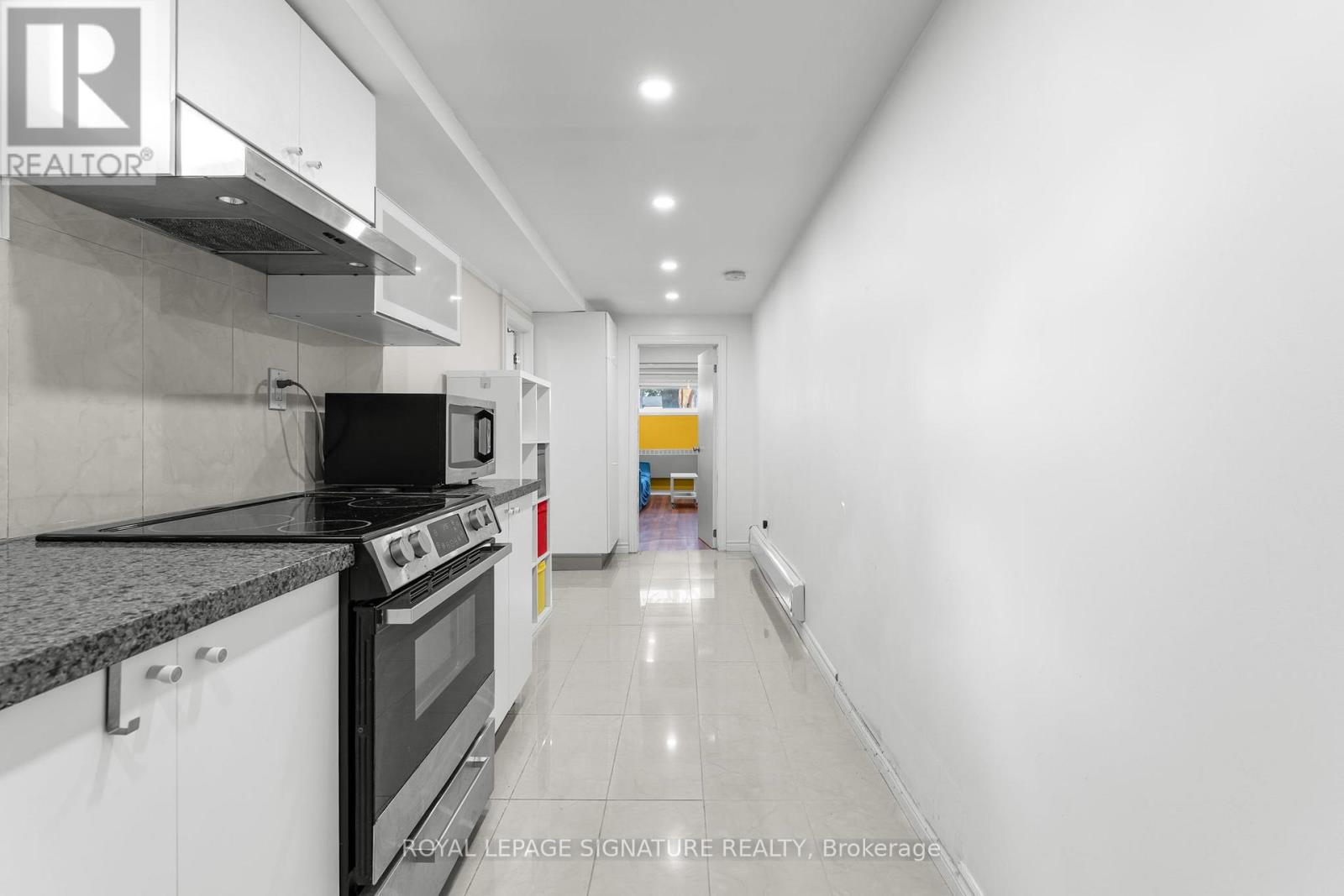 Bsmt - 293 Glenforest Road, Toronto, Ontario  M4N 2A5 - Photo 12 - C12571490