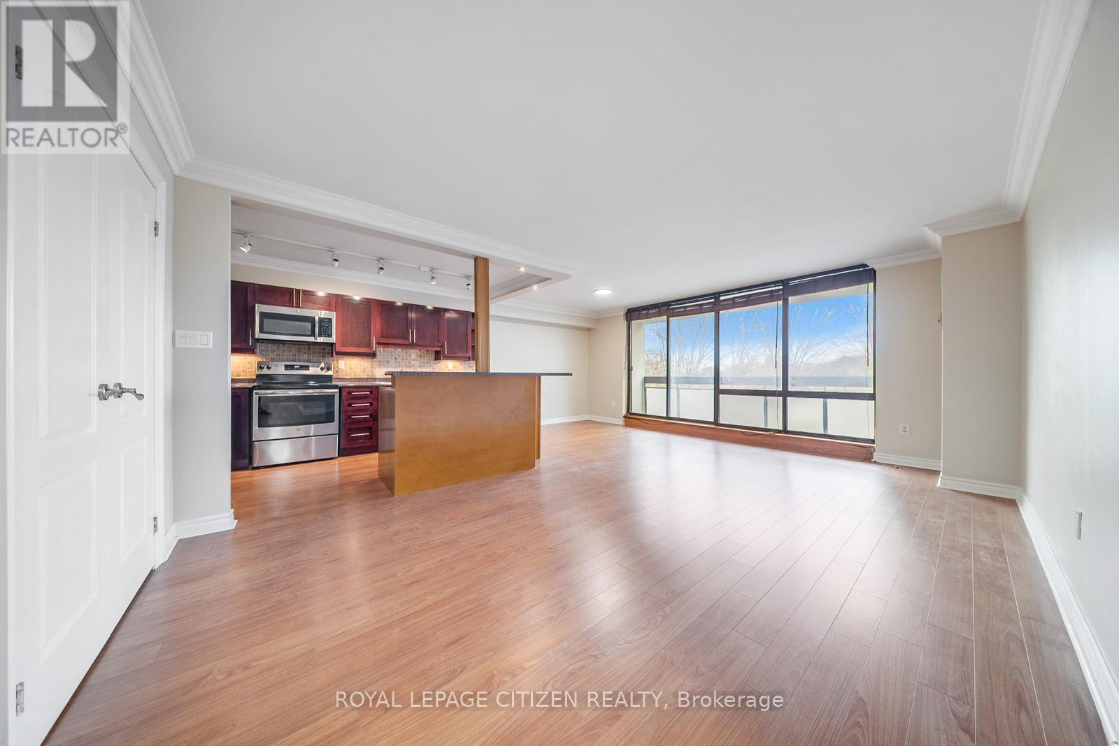 202 - 260 Seneca Hill Drive, Toronto, Ontario  M2J 4S6 - Photo 6 - C12571496