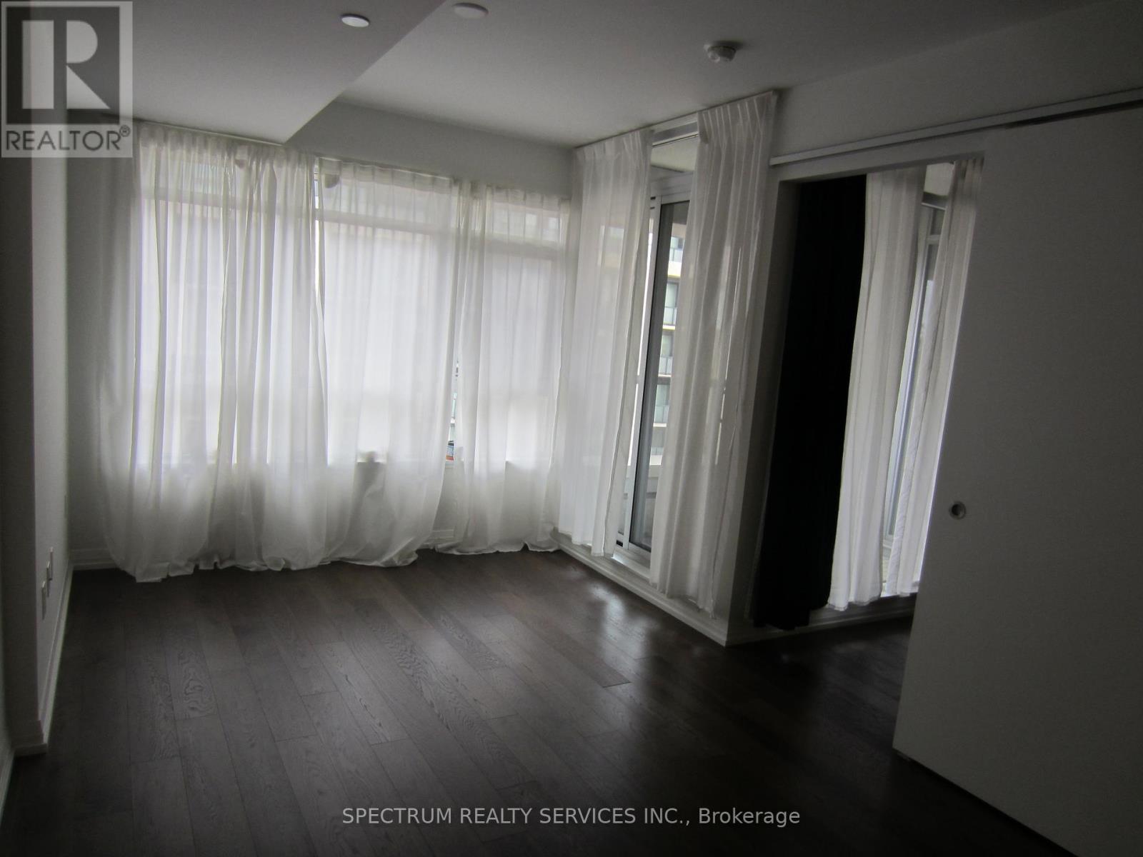 402 - 835 St. Clair Avenue W, Toronto, Ontario  M6C 0A8 - Photo 25 - C12571514