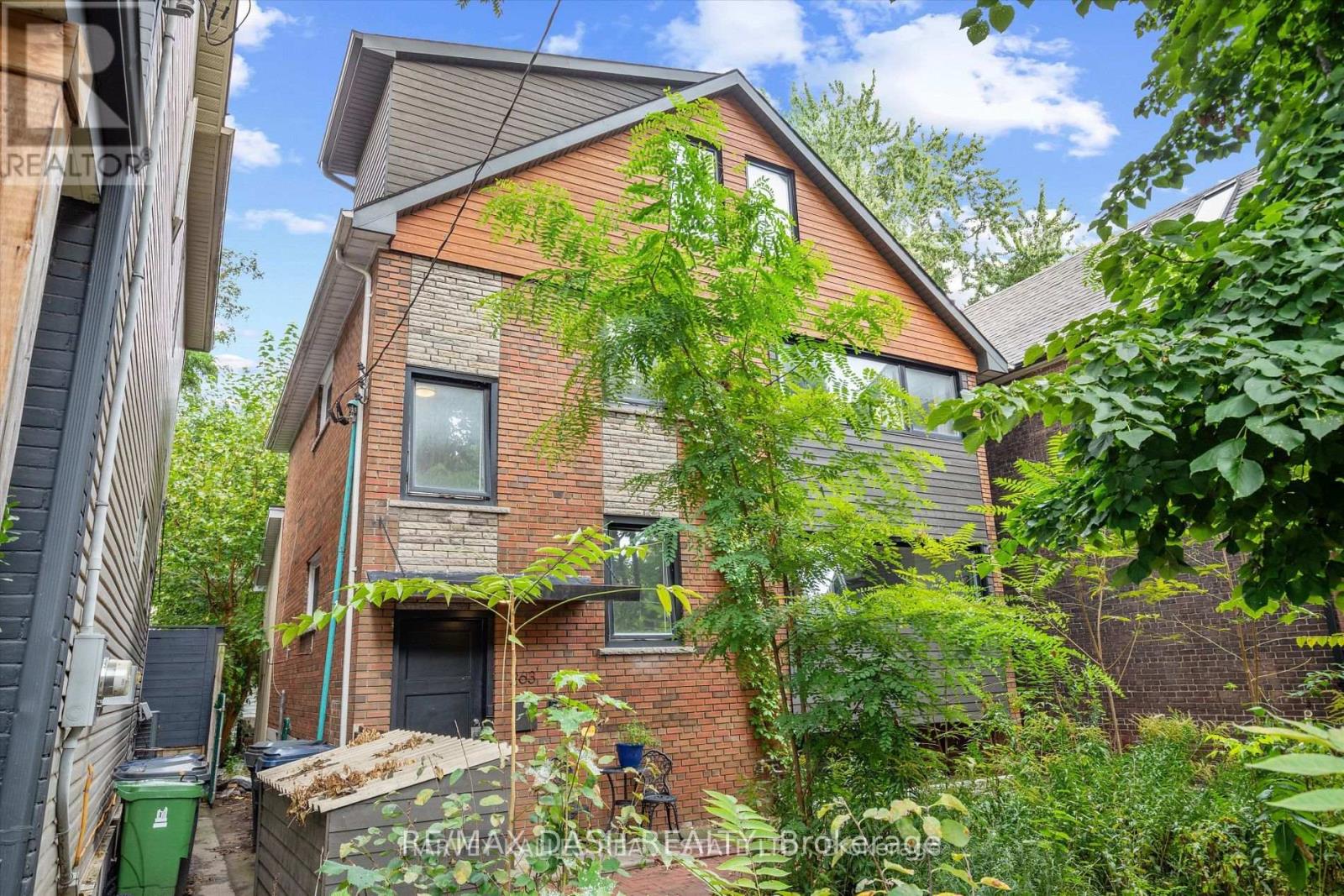 1 - 263 BOSTON AVENUE, Toronto, Ontario