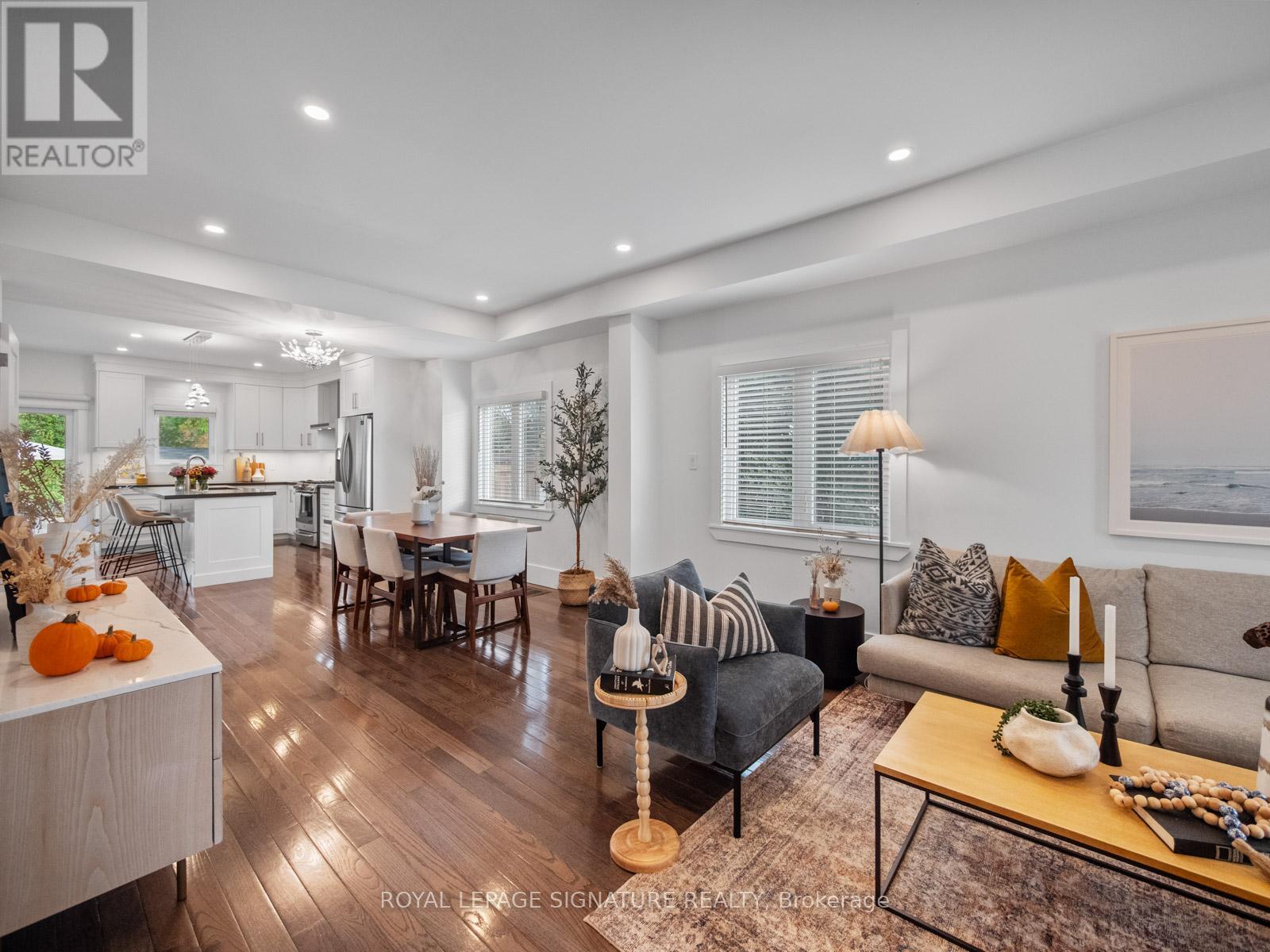 151 EASTWOOD AVENUE, Toronto, Ontario