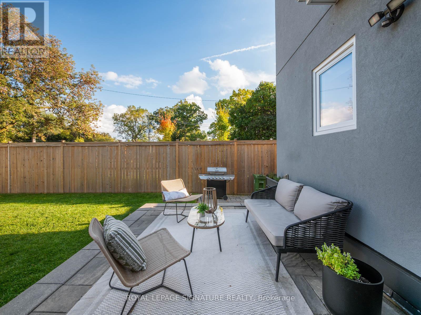 151 Eastwood Avenue, Toronto, Ontario  M1N 3H5 - Photo 40 - E12571438