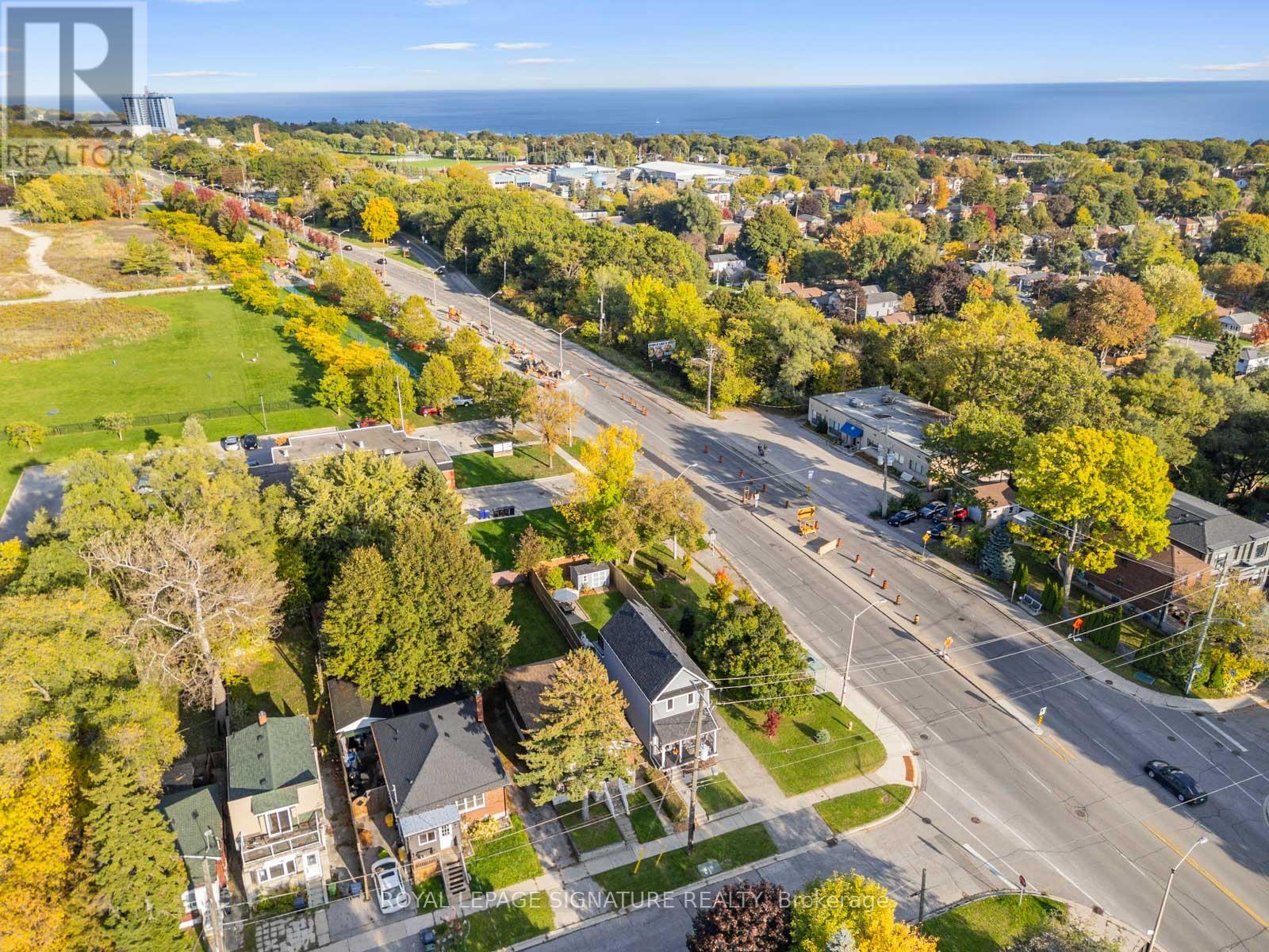 151 Eastwood Avenue, Toronto, Ontario  M1N 3H5 - Photo 48 - E12571438