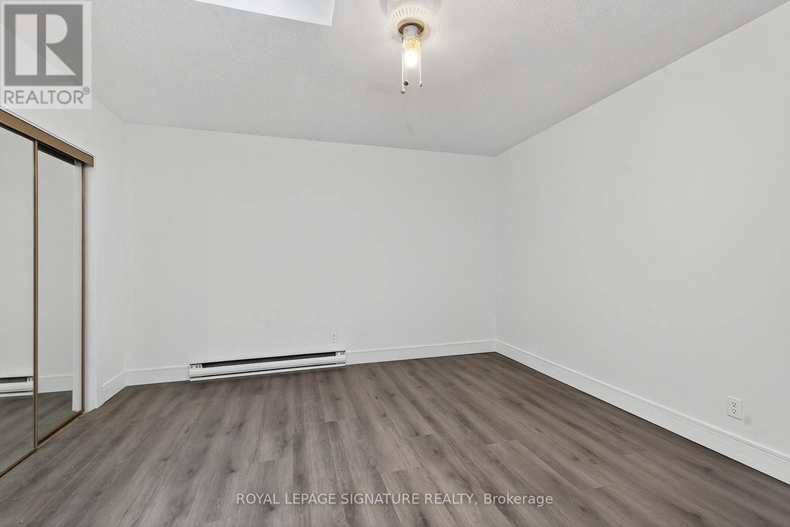 3 - 215 Danforth Avenue, Toronto, Ontario  M4K 1N2 - Photo 12 - E12571556