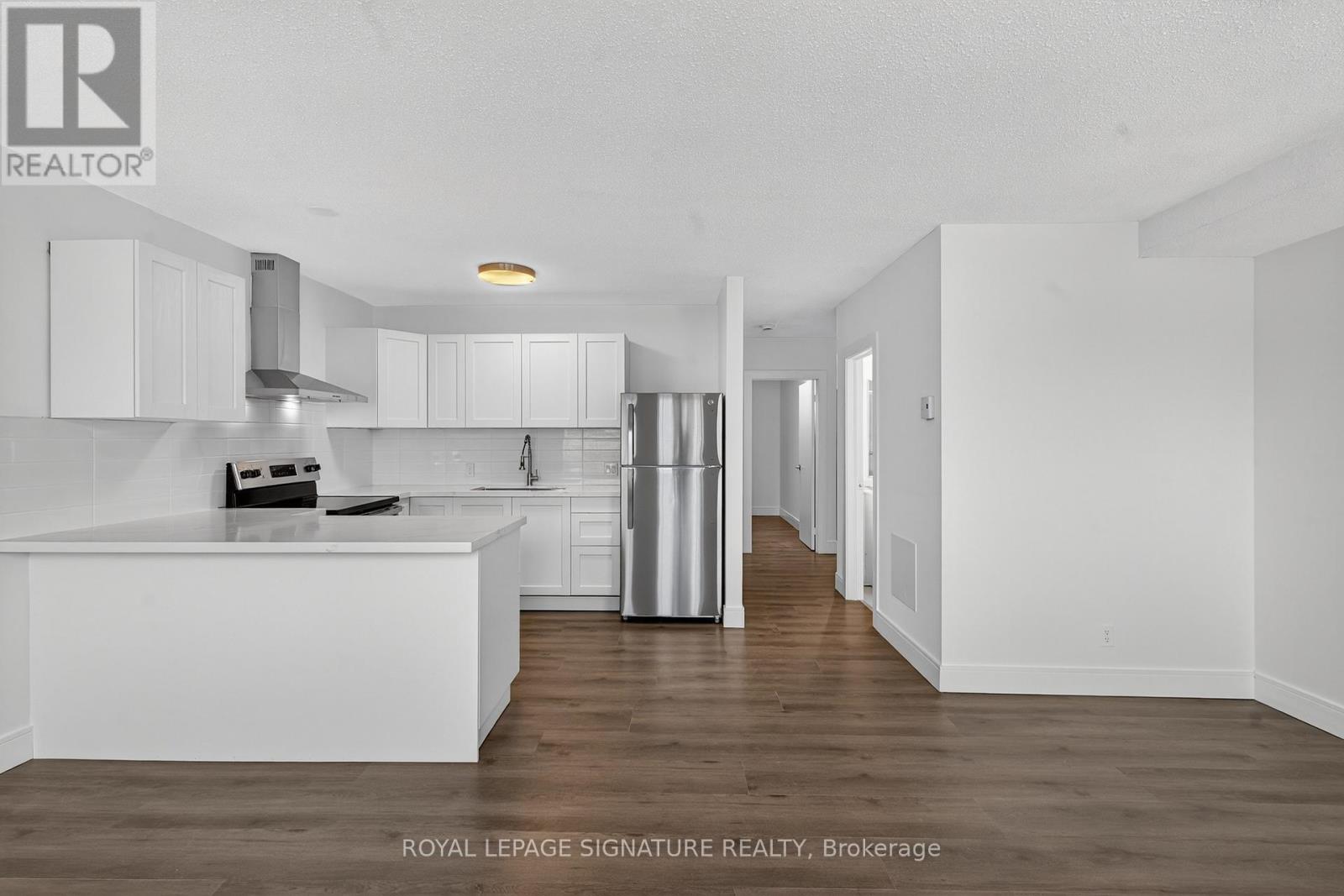 3 - 215 Danforth Avenue, Toronto, Ontario  M4K 1N2 - Photo 5 - E12571556