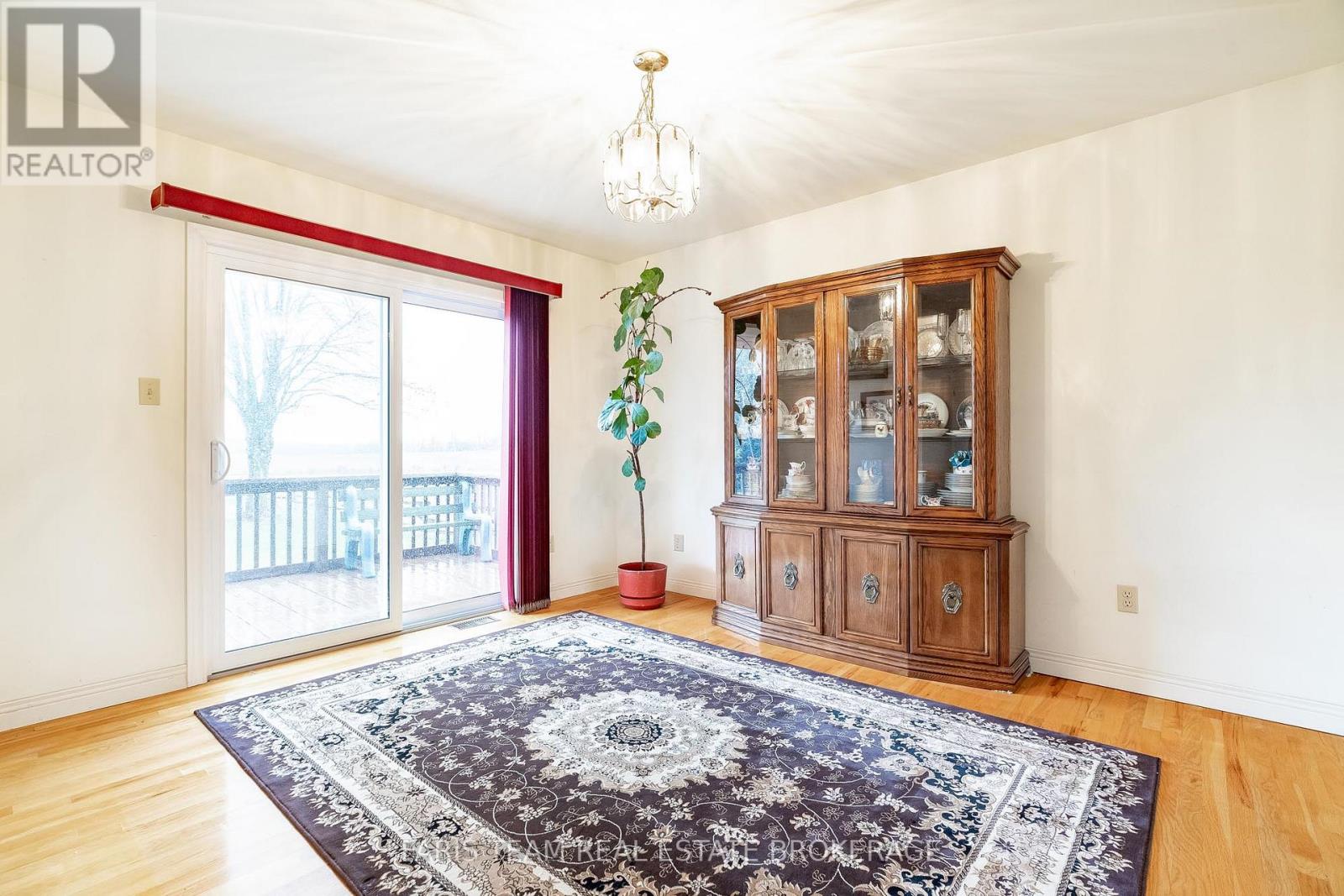 3046 Ramara Road 47, Ramara, Ontario  L0K 1B0 - Photo 12 - S12548036