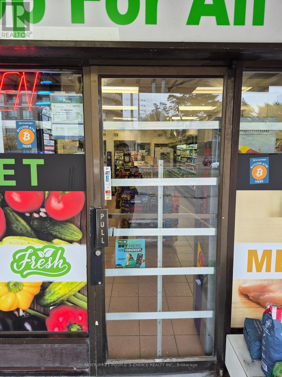 3 - 1900 Lakeshore Road W, Mississauga, Ontario  L5J 1J7 - Photo 7 - W12477853