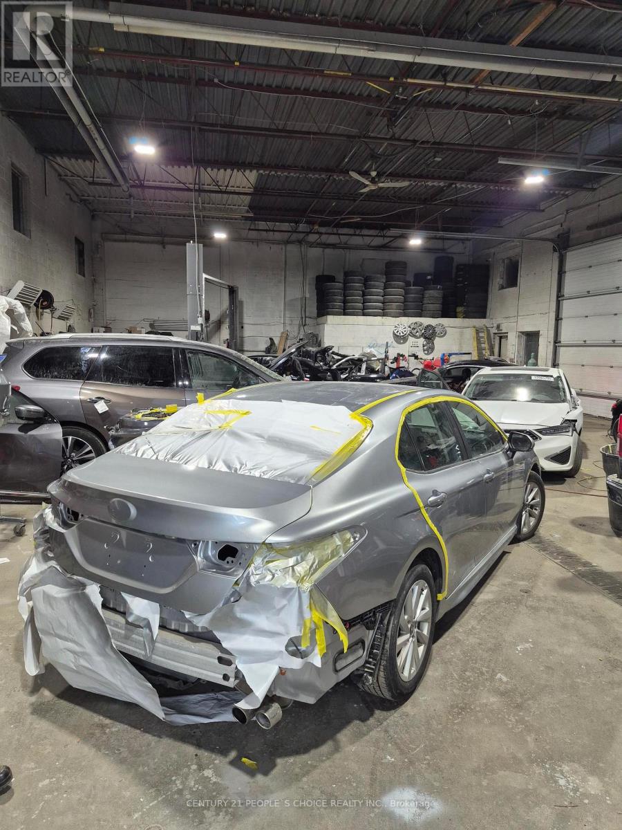 4 - 3364 Mavis Road, Mississauga, Ontario  L5C 1T8 - Photo 11 - W12545468