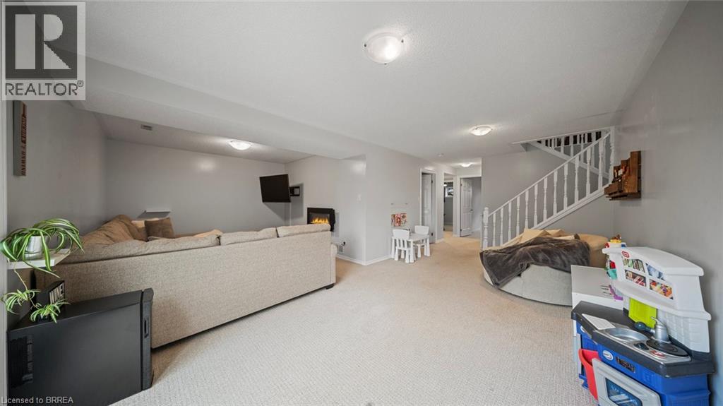 45 Latzer Crescent, Brantford, Ontario  N3V 1E1 - Photo 20 - 40790063