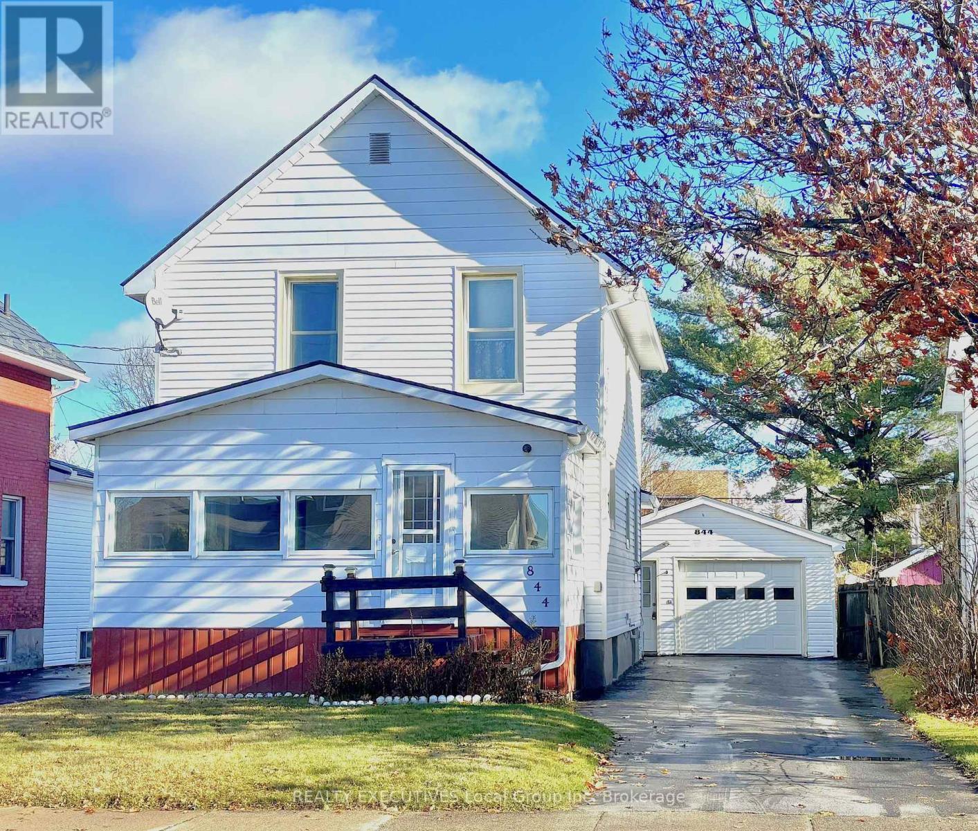 844 QUEEN STREET, North Bay, Ontario