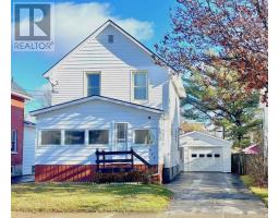 844 QUEEN STREET, North Bay, Ontario