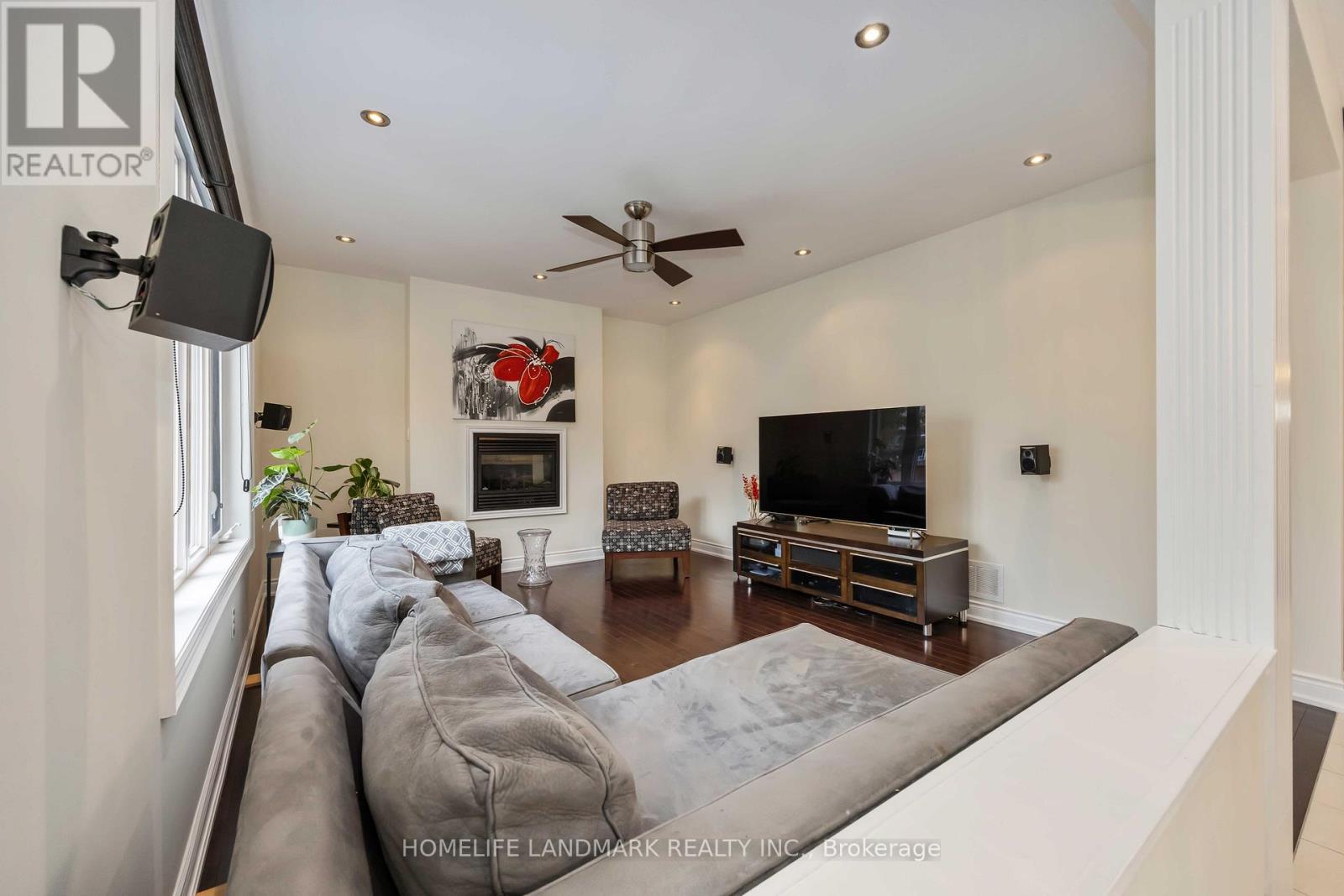 68 Lindbergh Drive, Vaughan, Ontario  L4H 0Z9 - Photo 14 - N12571332