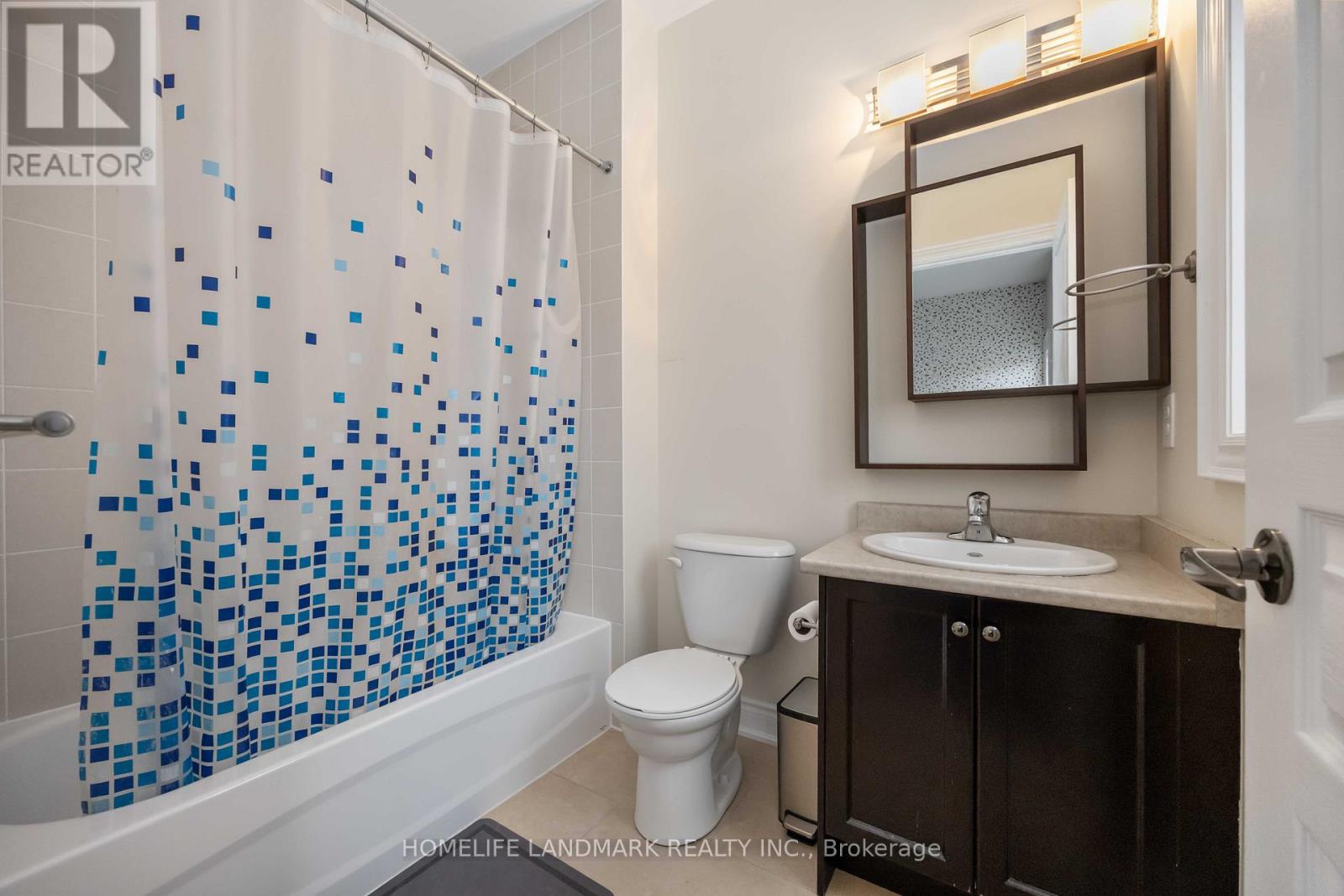 68 Lindbergh Drive, Vaughan, Ontario  L4H 0Z9 - Photo 32 - N12571332