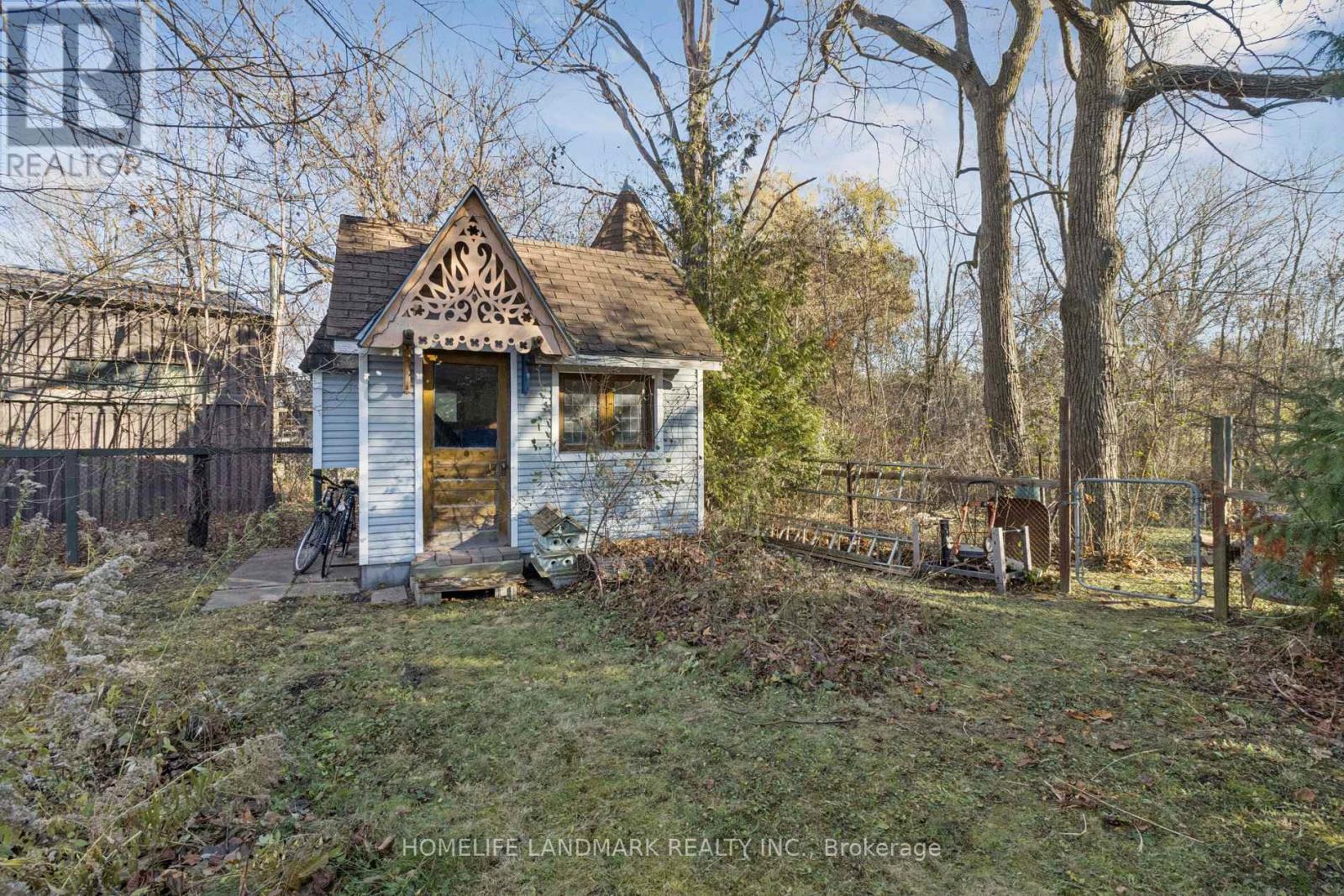 127 Lake Avenue, Richmond Hill, Ontario  L4E 3G5 - Photo 29 - N12571346