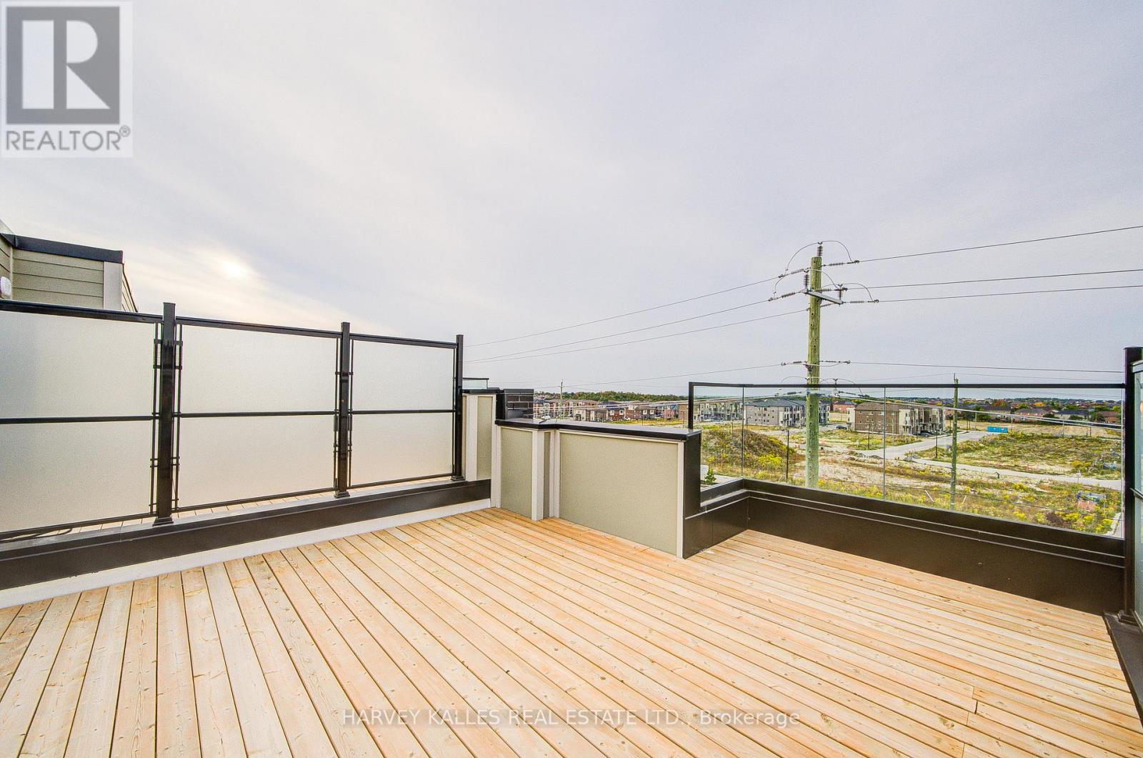 11 - 18 Lytham Green Circle, Newmarket, Ontario  L3Y 0H4 - Photo 32 - N12571366