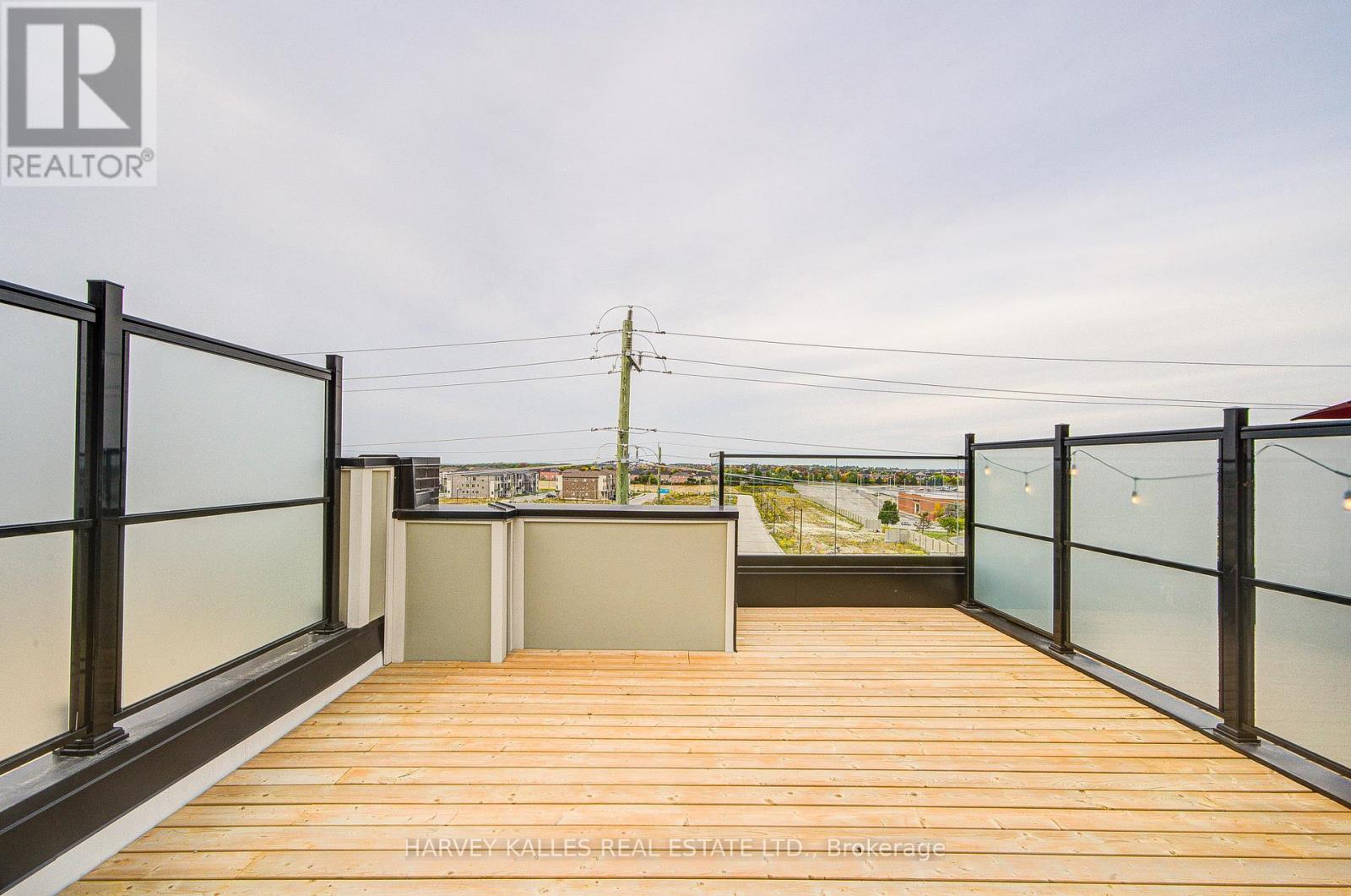 11 - 18 Lytham Green Circle, Newmarket, Ontario  L3Y 0H4 - Photo 35 - N12571366