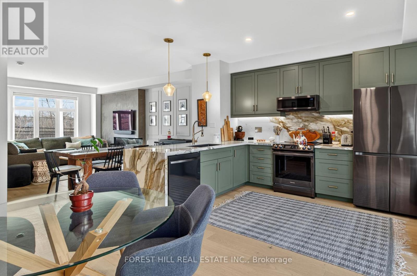 282 King Road, Richmond Hill, Ontario  L4E 1H3 - Photo 10 - N12571396