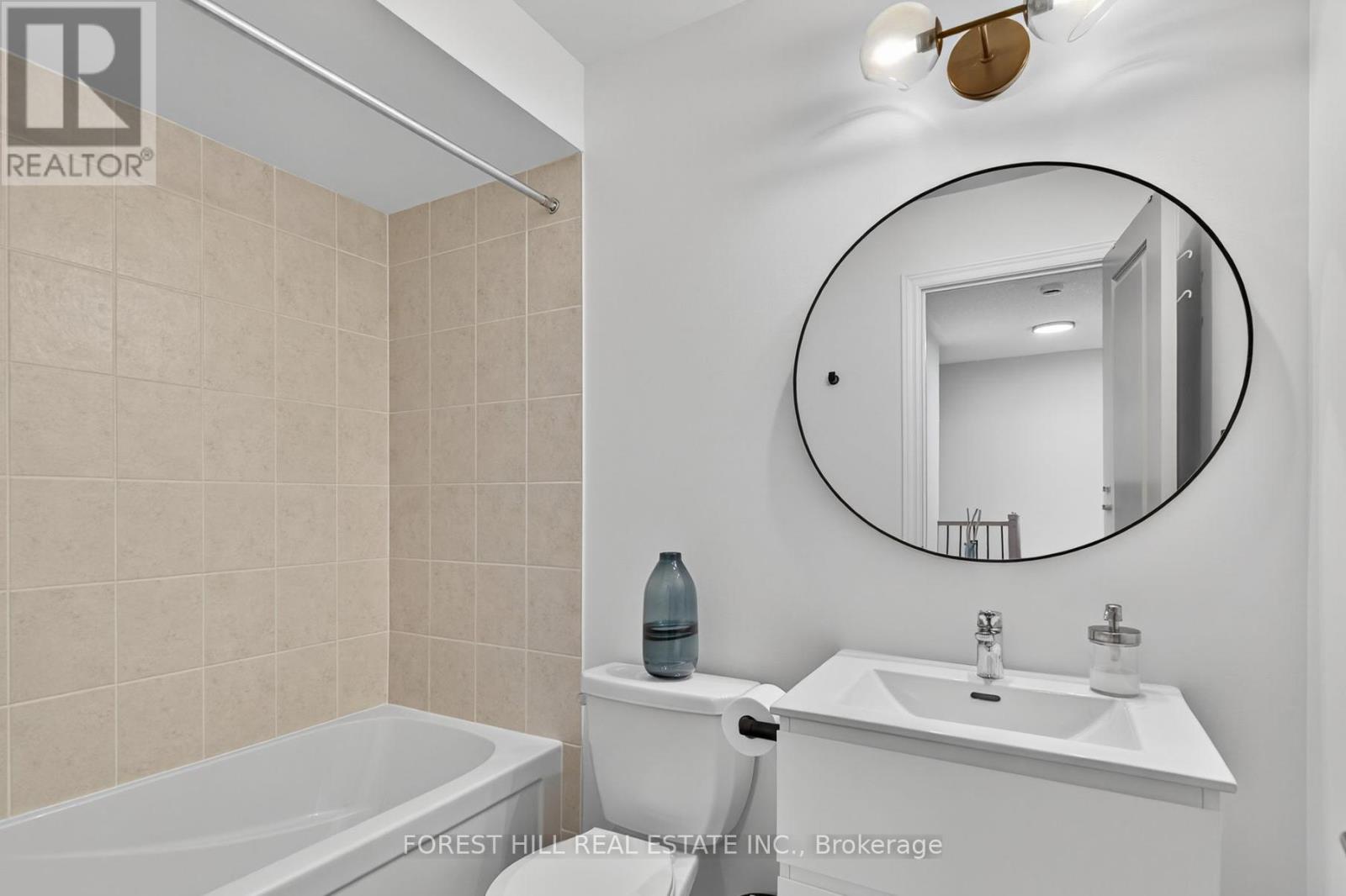 282 King Road, Richmond Hill, Ontario  L4E 1H3 - Photo 21 - N12571396