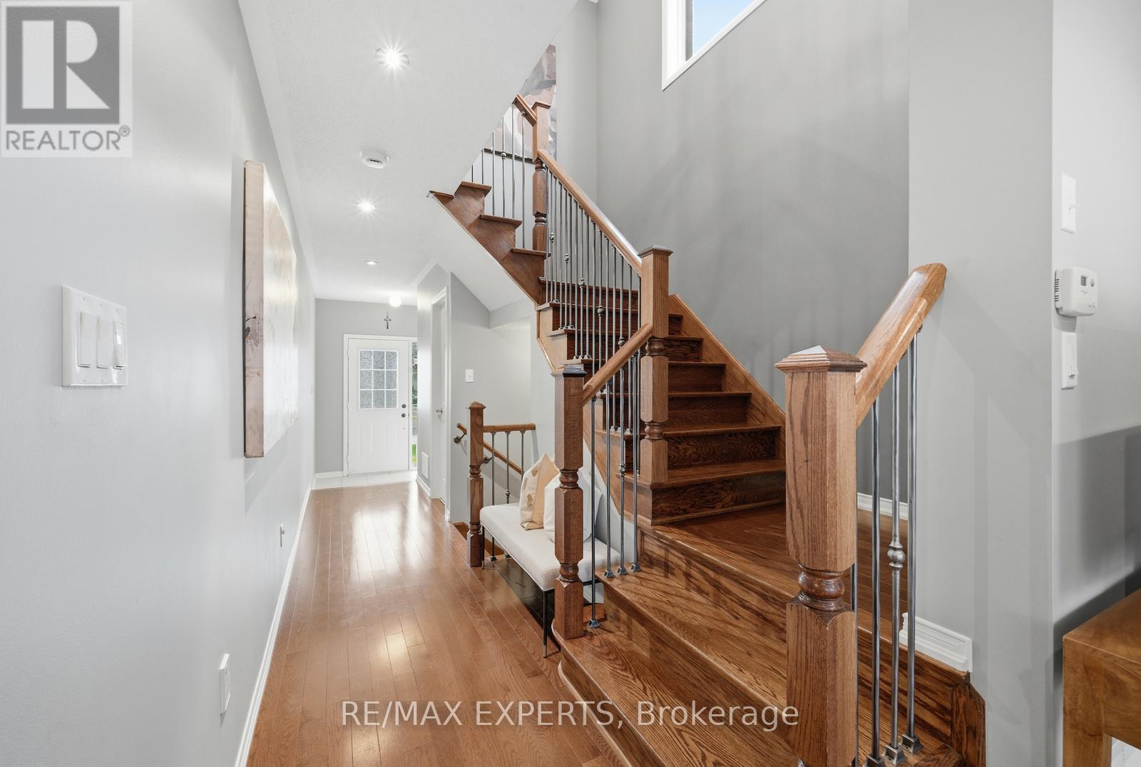 39 Manordale Crescent, Vaughan, Ontario  L4H 0T6 - Photo 18 - N12571400