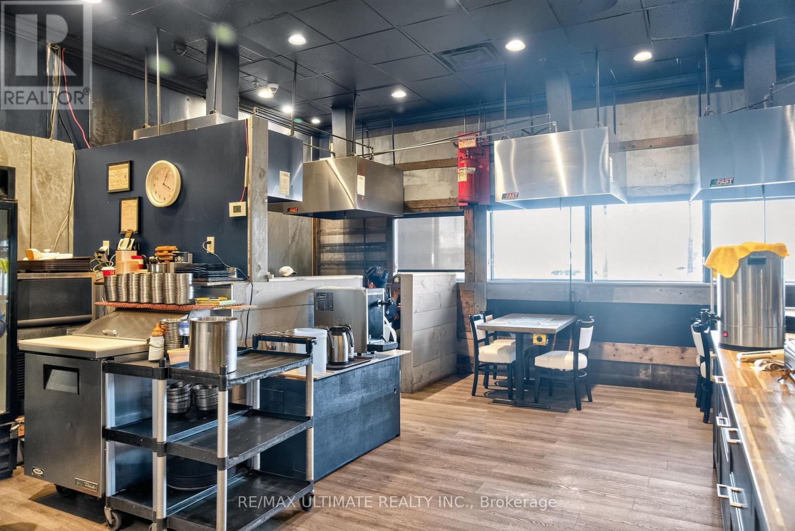 2a & 2b - 100 Steeles Avenue W, Vaughan, Ontario  L4J 7Y1 - Photo 18 - N12571432