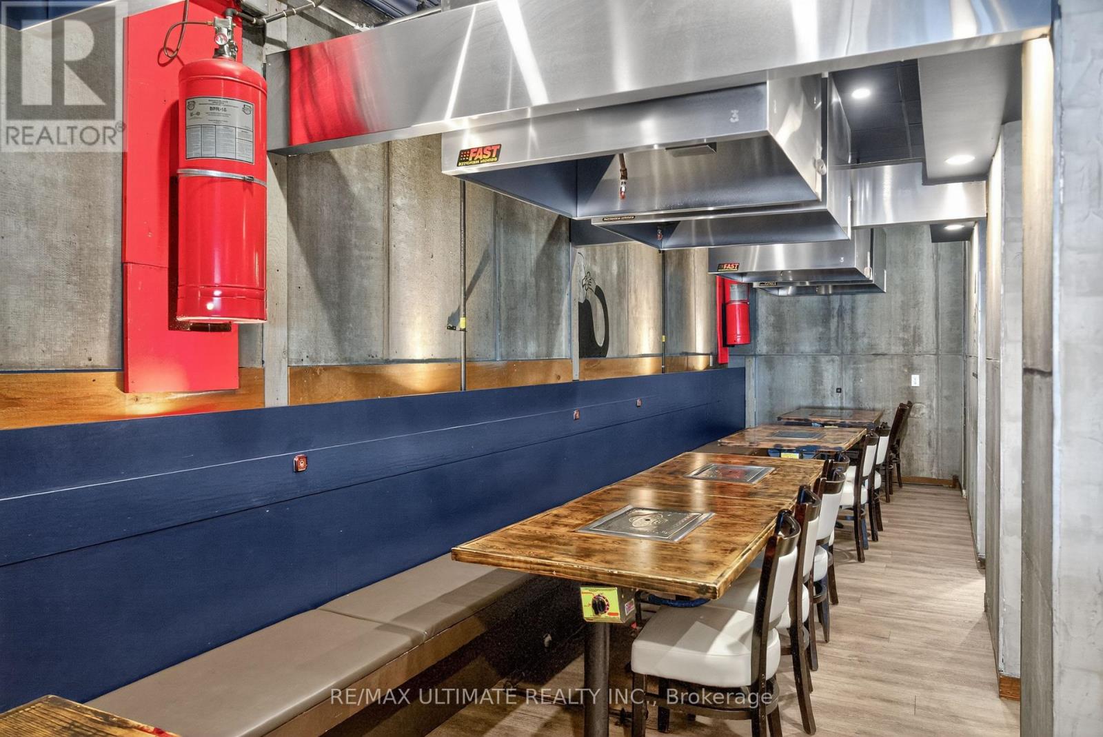 2a & 2b - 100 Steeles Avenue W, Vaughan, Ontario  L4J 7Y1 - Photo 9 - N12571432