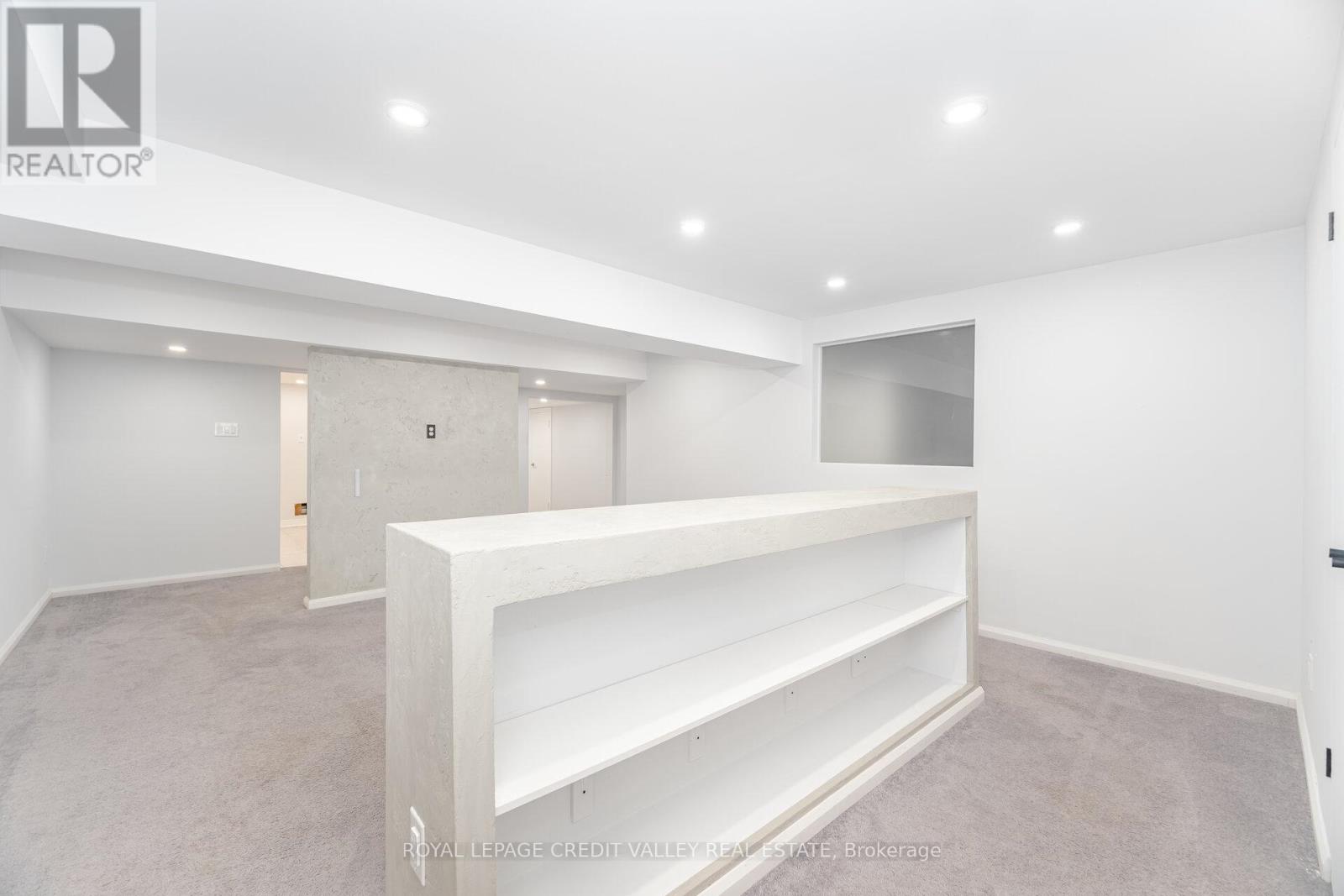 2 Huntingwood Court, Vaughan, Ontario L4H 1A7 - Photo 42 - N12571442