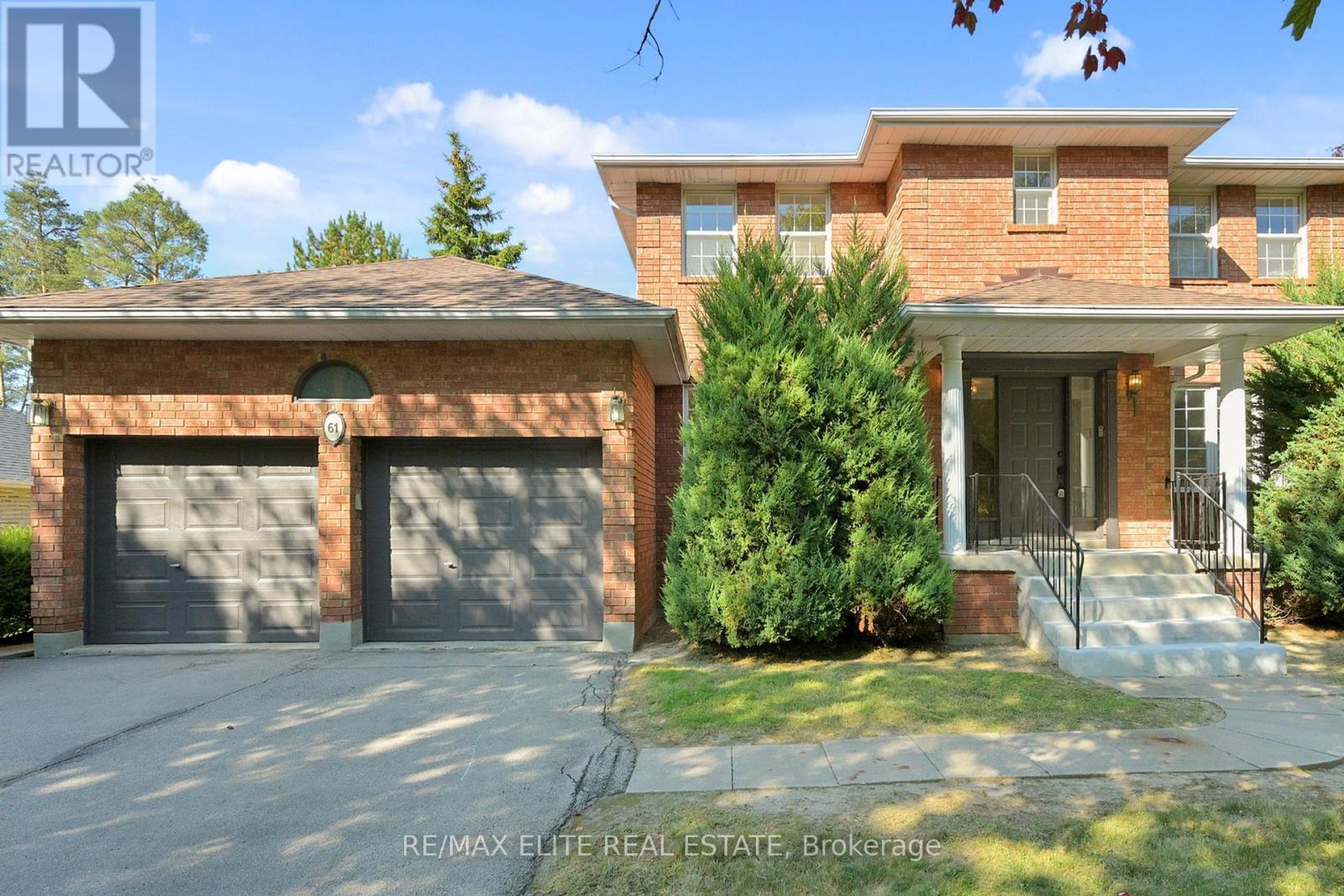 61 Beaufort Hills Road, Richmond Hill, Ontario  L4E 2N3 - Photo 5 - N12571474