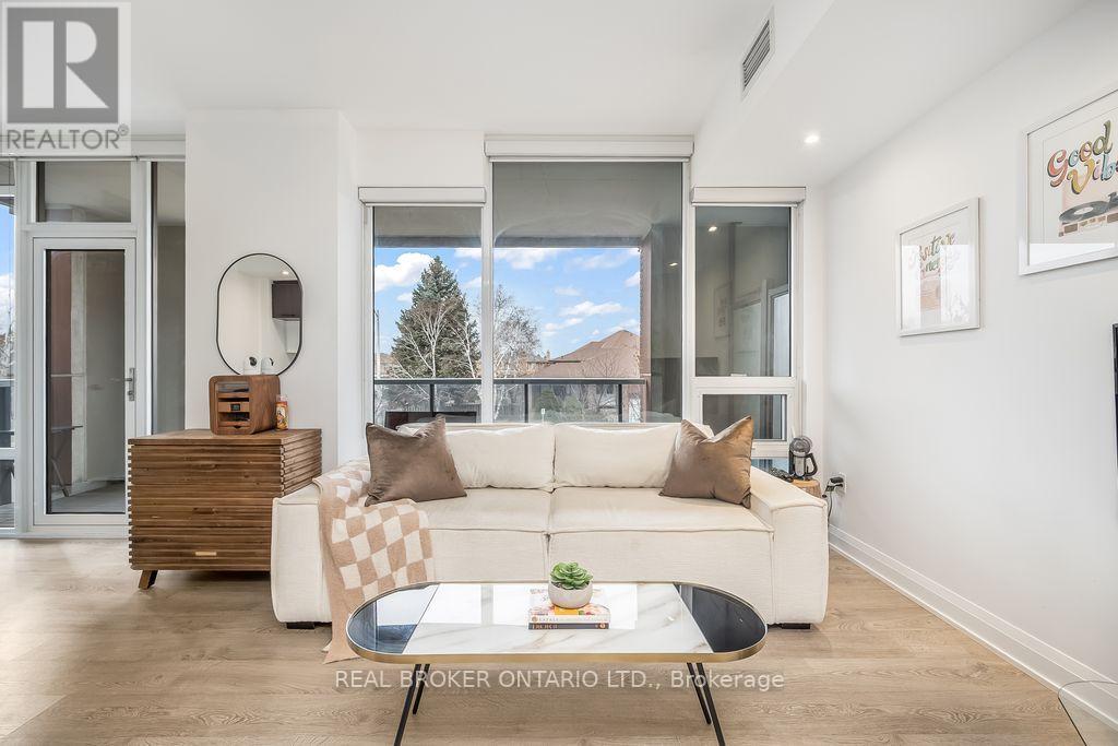 237 - 4800 Highway 7, Vaughan, Ontario  L4L 1H8 - Photo 10 - N12571566