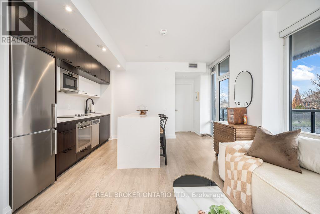 237 - 4800 Highway 7, Vaughan, Ontario  L4L 1H8 - Photo 14 - N12571566