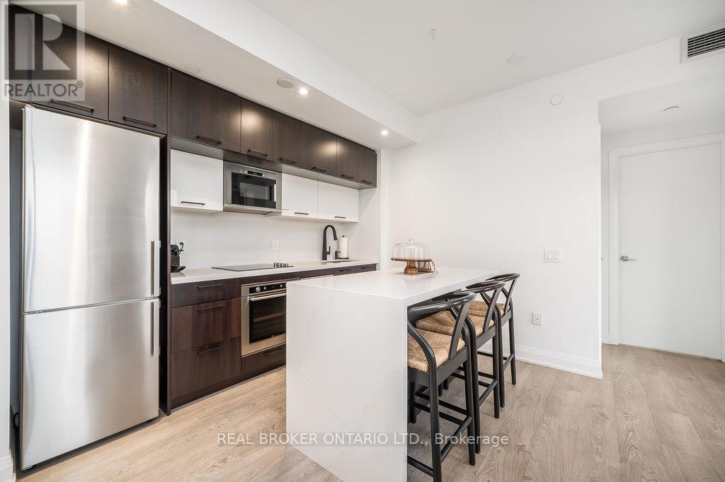 237 - 4800 Highway 7, Vaughan, Ontario  L4L 1H8 - Photo 15 - N12571566