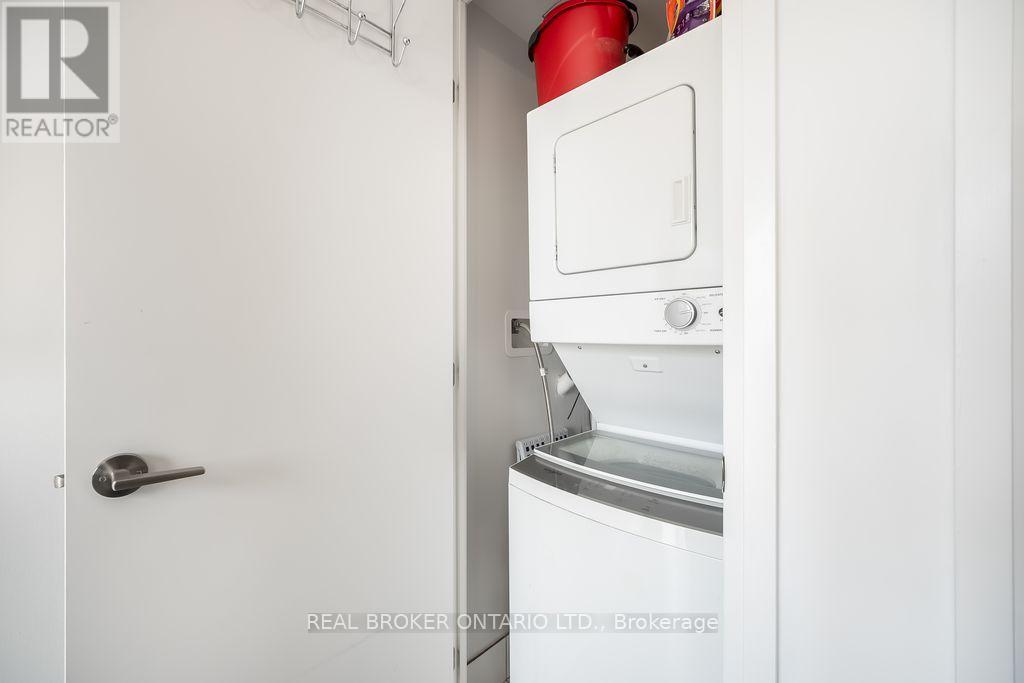 237 - 4800 Highway 7, Vaughan, Ontario  L4L 1H8 - Photo 23 - N12571566