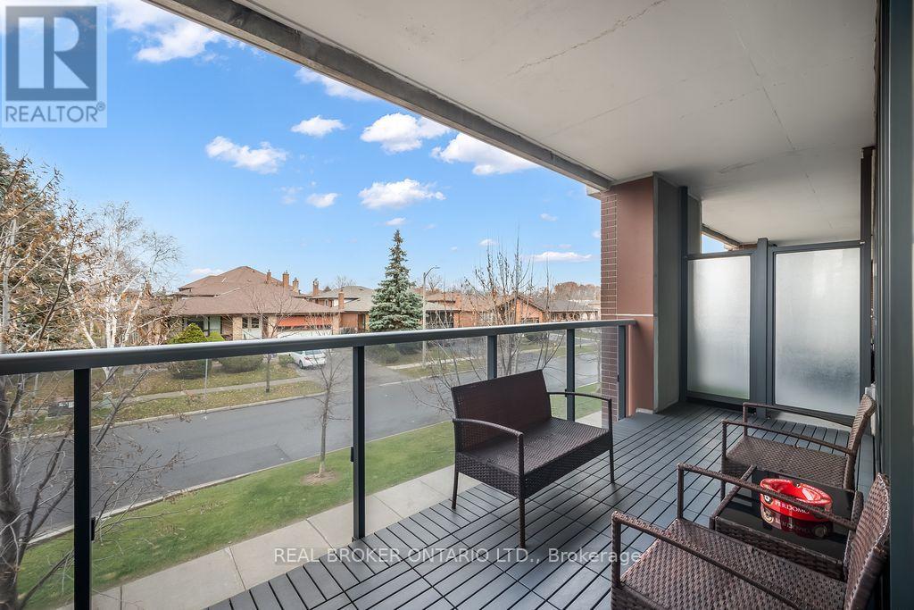 237 - 4800 Highway 7, Vaughan, Ontario  L4L 1H8 - Photo 26 - N12571566