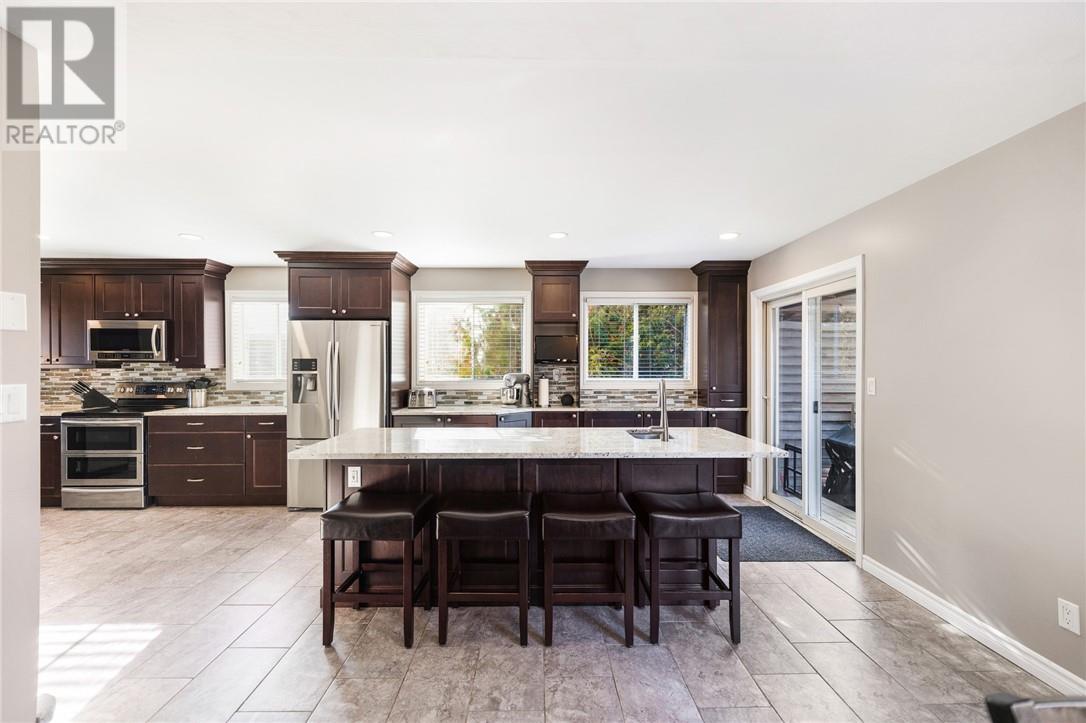 4165 Fernand Avenue, Val Therese, Ontario P3P 1A4 - Photo 10 - 2125732