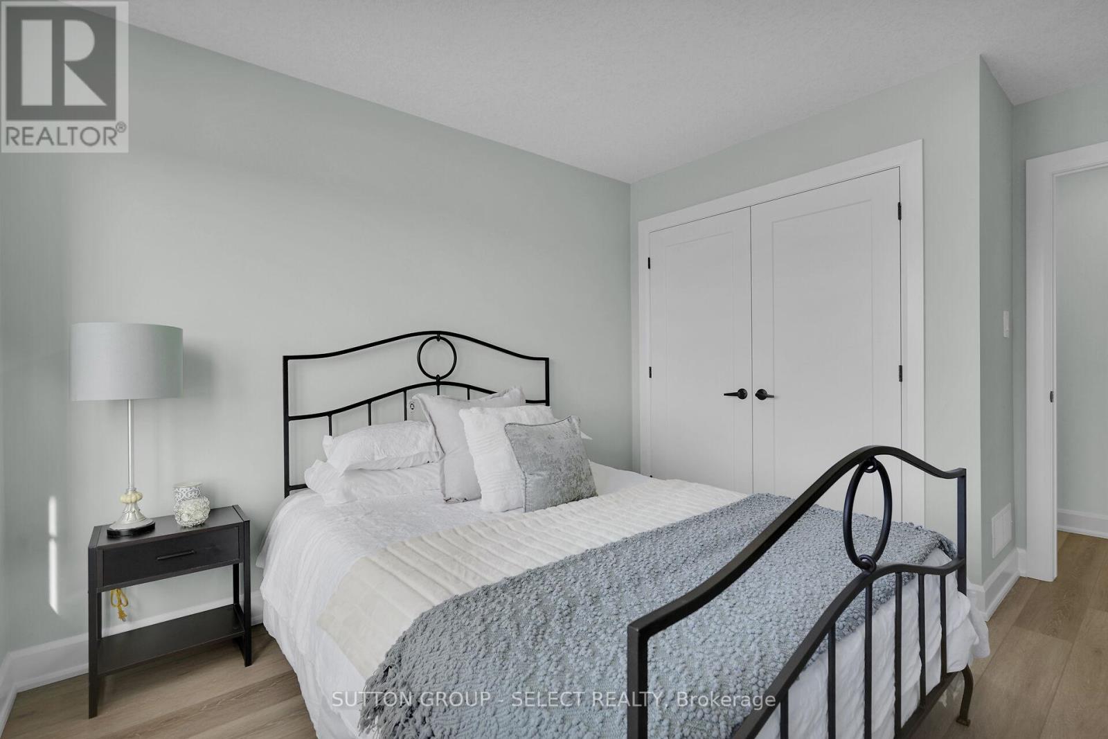 44 Lucas Road, St. Thomas, Ontario  N5R 0M1 - Photo 37 - X12395414