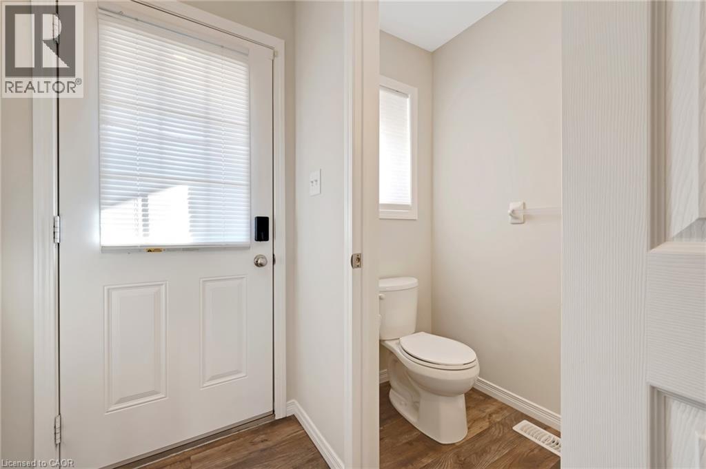 50 Pinnacle Drive Unit# 56, Kitchener, Ontario  N2P 0H8 - Photo 6 - 40789916