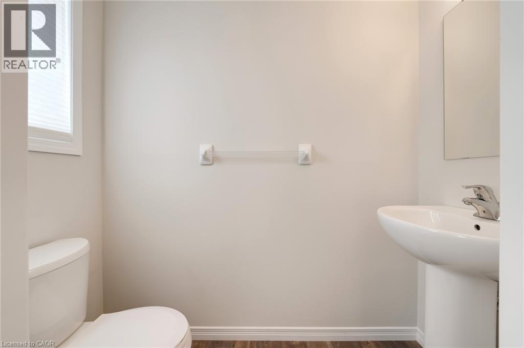 50 Pinnacle Drive Unit# 56, Kitchener, Ontario  N2P 0H8 - Photo 7 - 40789916