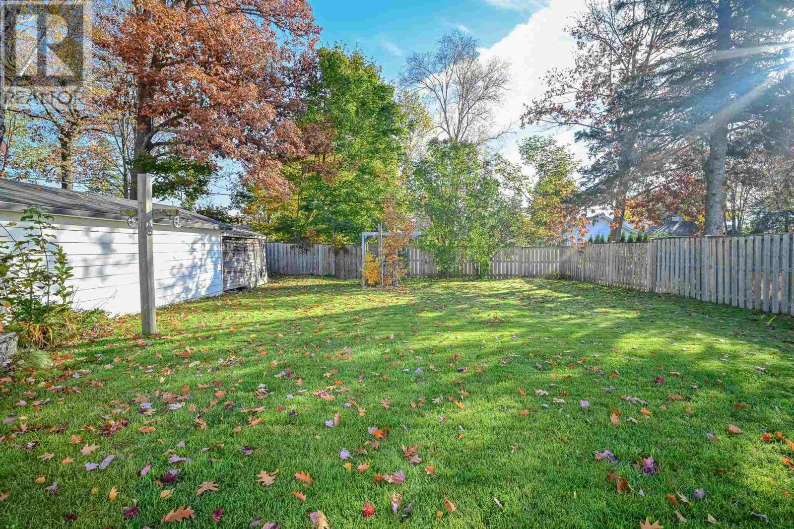 134 Florwin Dr, Sault Ste. Marie, Ontario  P6A 4J1 - Photo 25 - SM253109