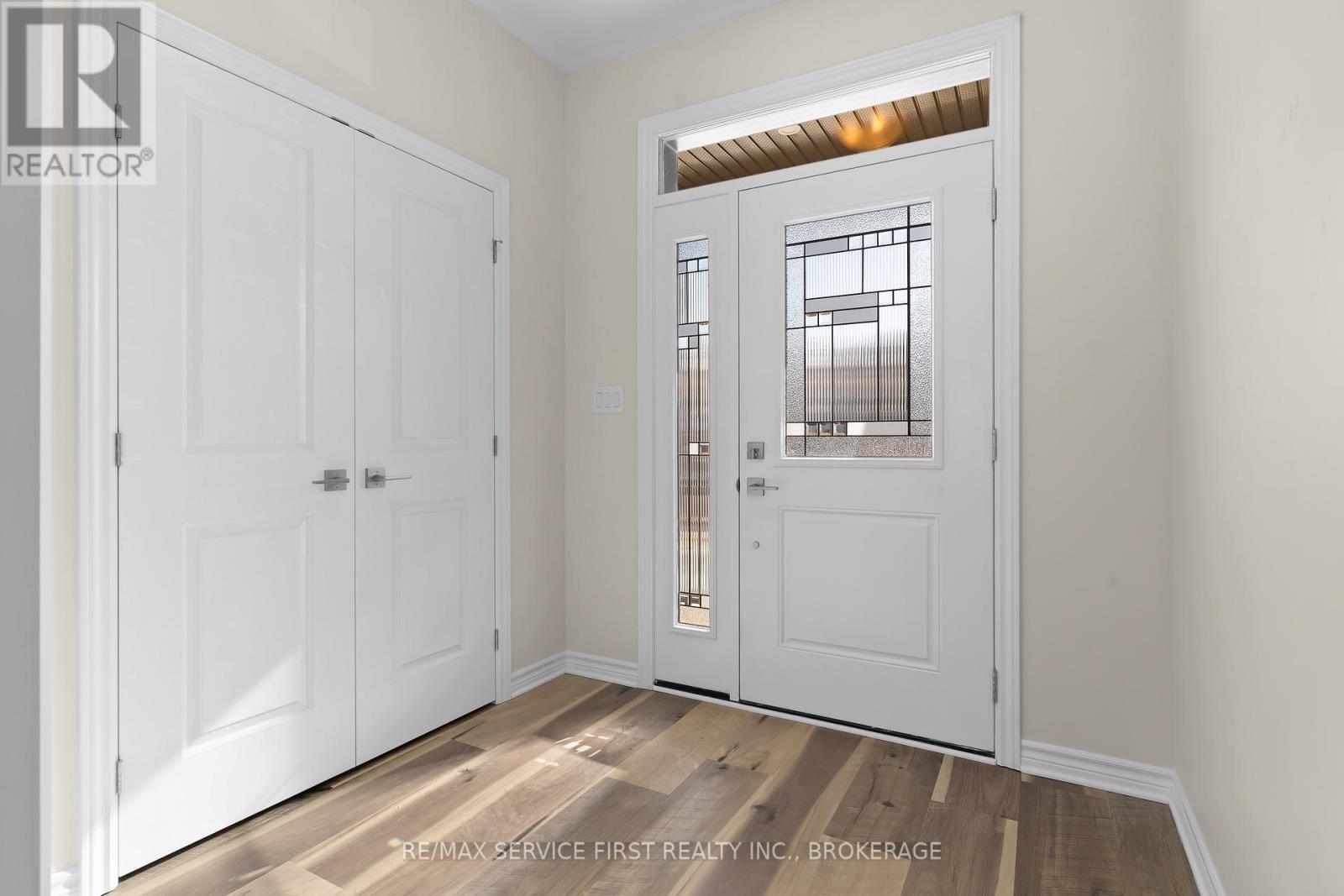 1722 Monica Drive, Kingston, Ontario  K7P 0S9 - Photo 2 - X12571660