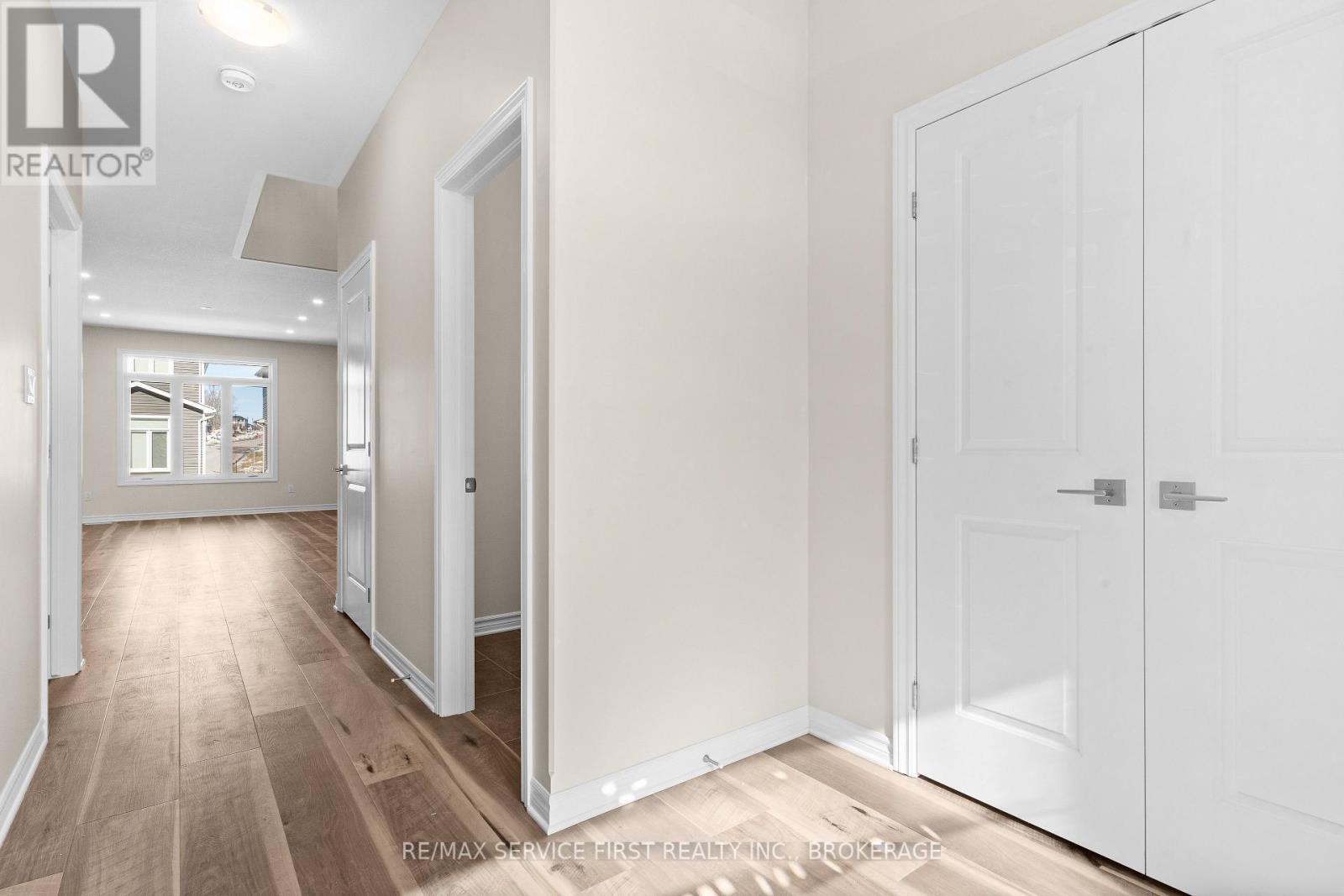 1722 Monica Drive, Kingston, Ontario  K7P 0S9 - Photo 3 - X12571660