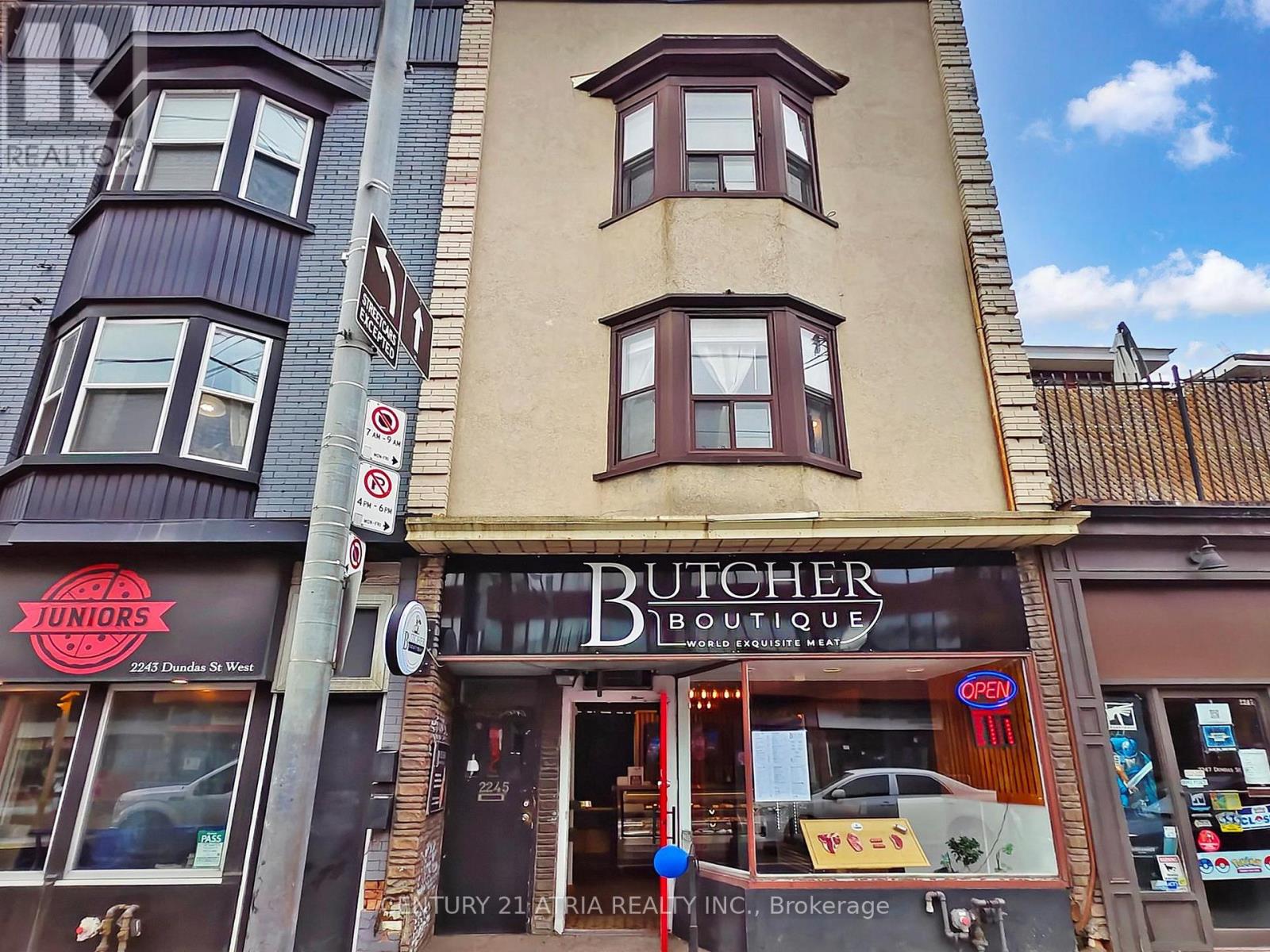 2245 Dundas Street W, Toronto, Ontario  M6R 1X6 - Photo 2 - W12571348