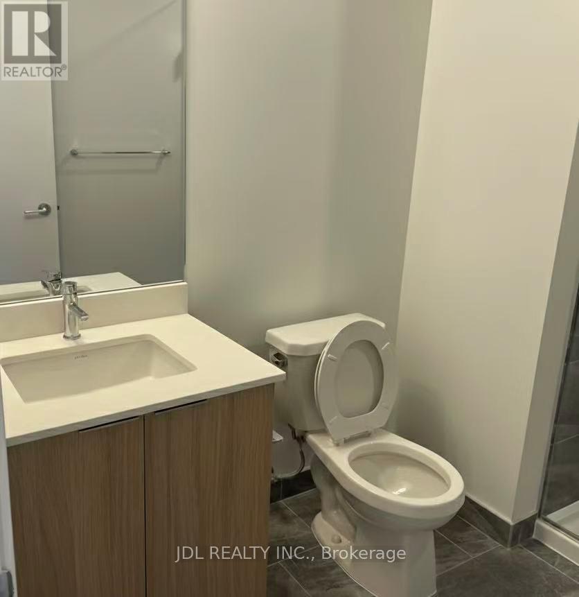 2312 - 395 Square One Drive, Mississauga, Ontario  L5B 0P6 - Photo 4 - W12571370