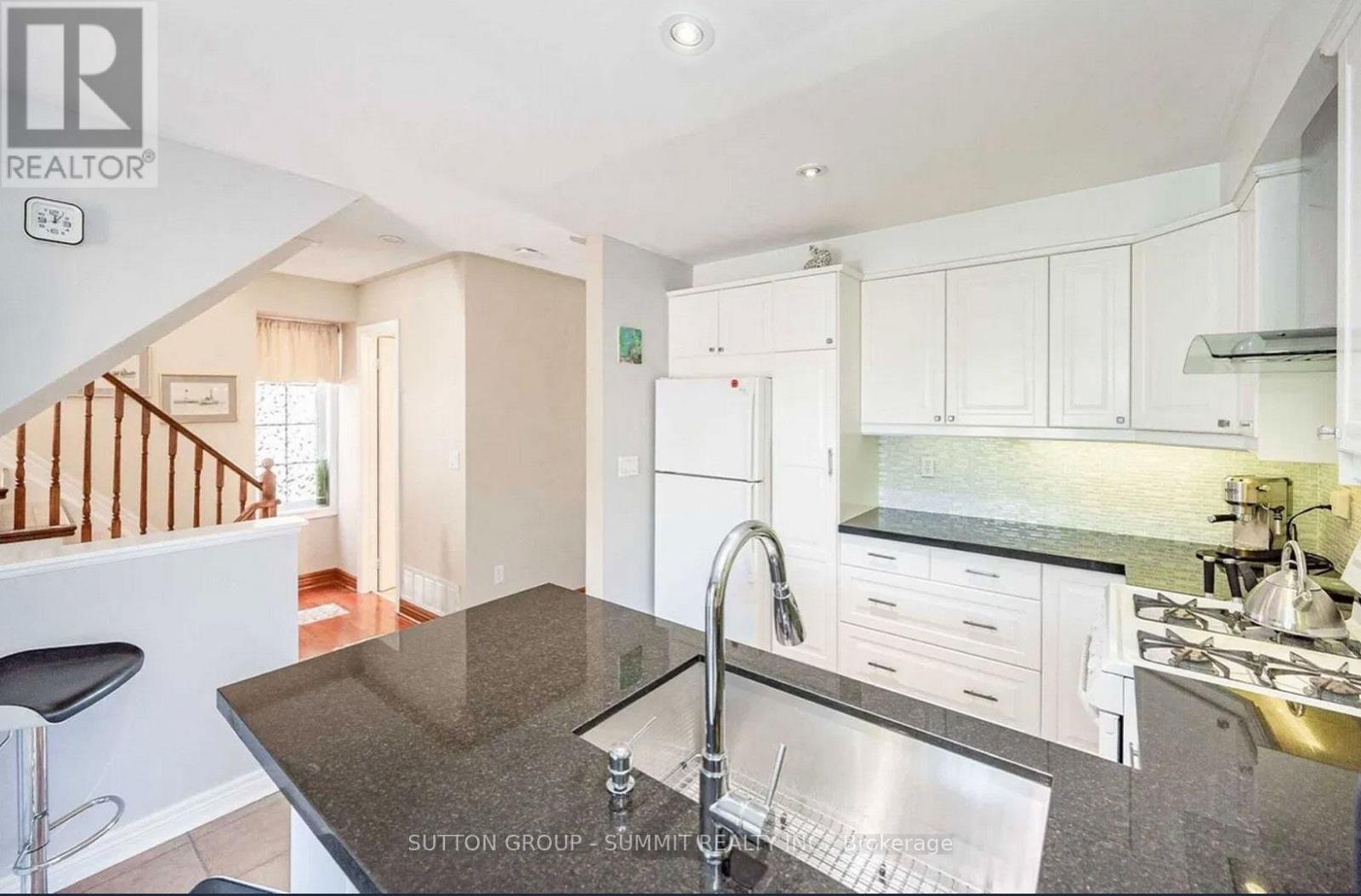 4 - 2871 Darien Road, Burlington, Ontario  L7M 4R6 - Photo 7 - W12571376