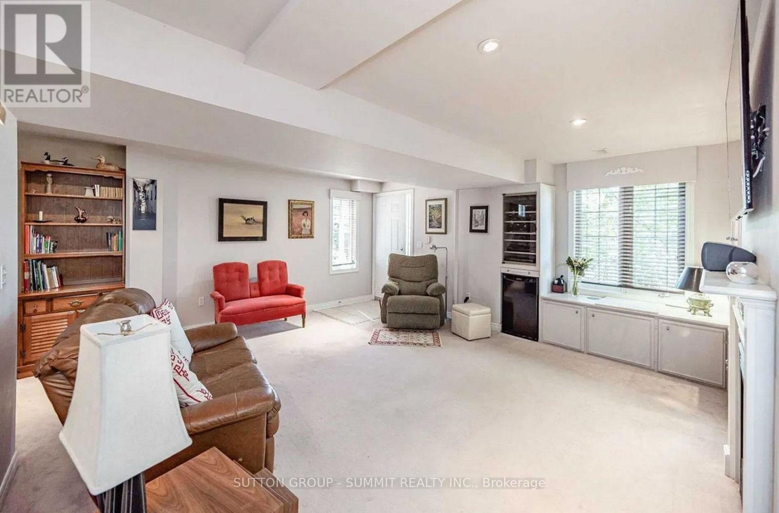 4 - 2871 Darien Road, Burlington, Ontario  L7M 4R6 - Photo 9 - W12571376